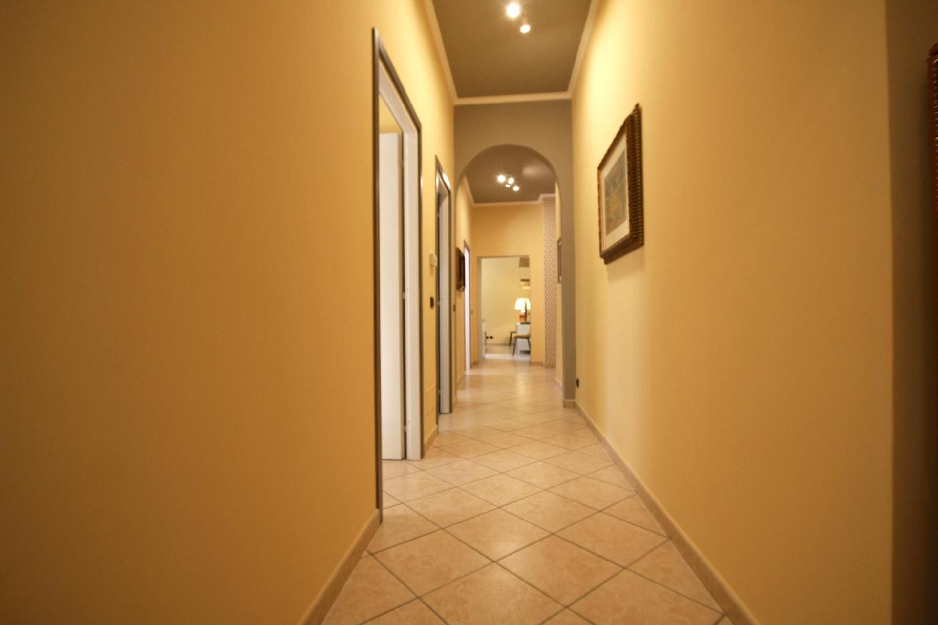 Apartment Tutta Luxury 3br House Rome