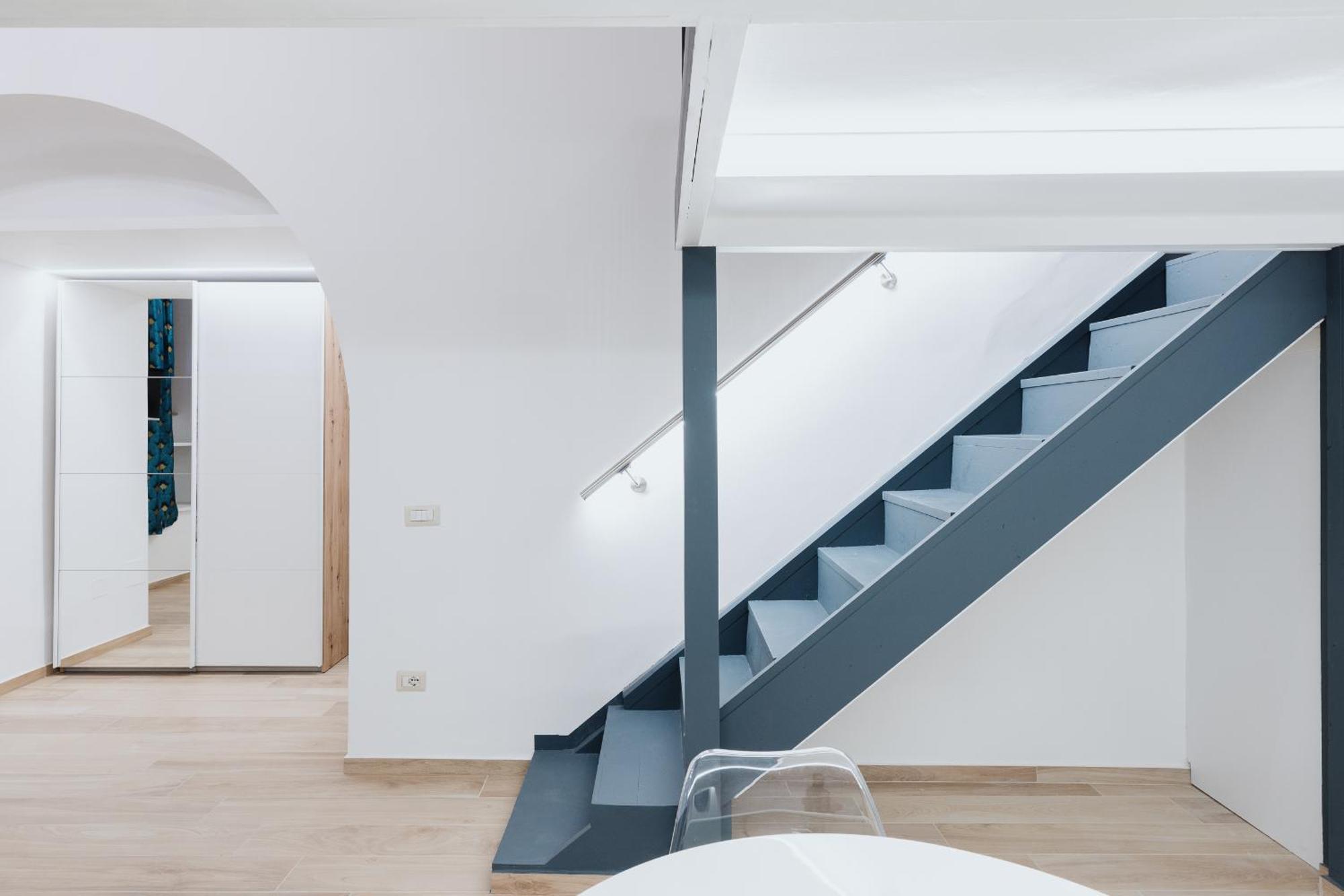Apartment Modern Loft In *