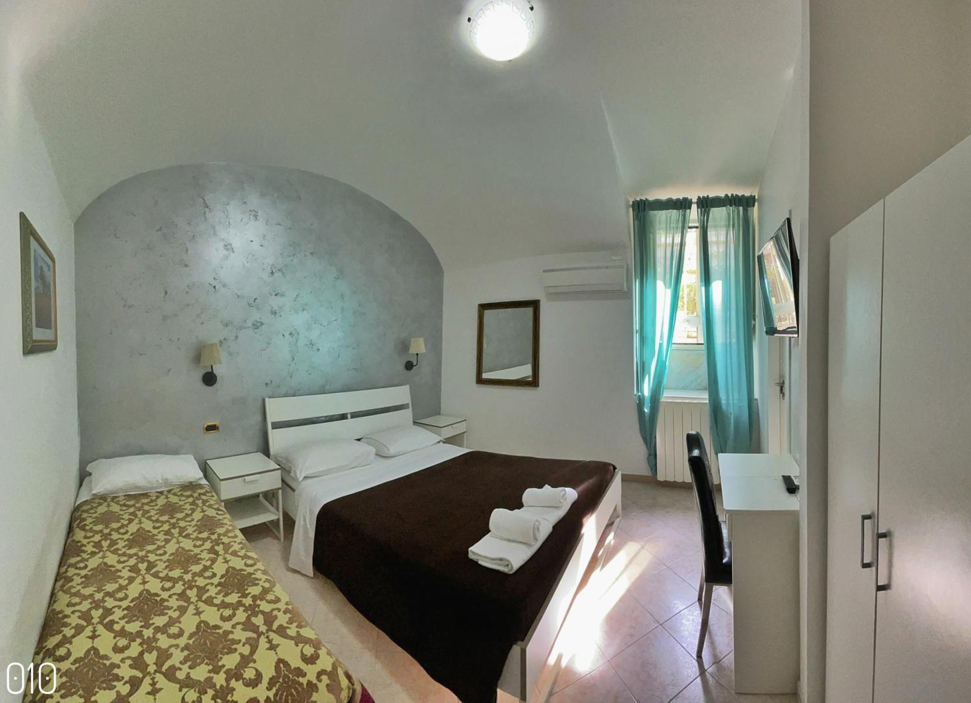 Pisa Hotel Roma