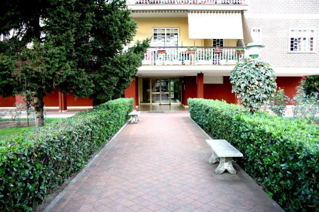 Luxury Cinecitta Apartamento *
