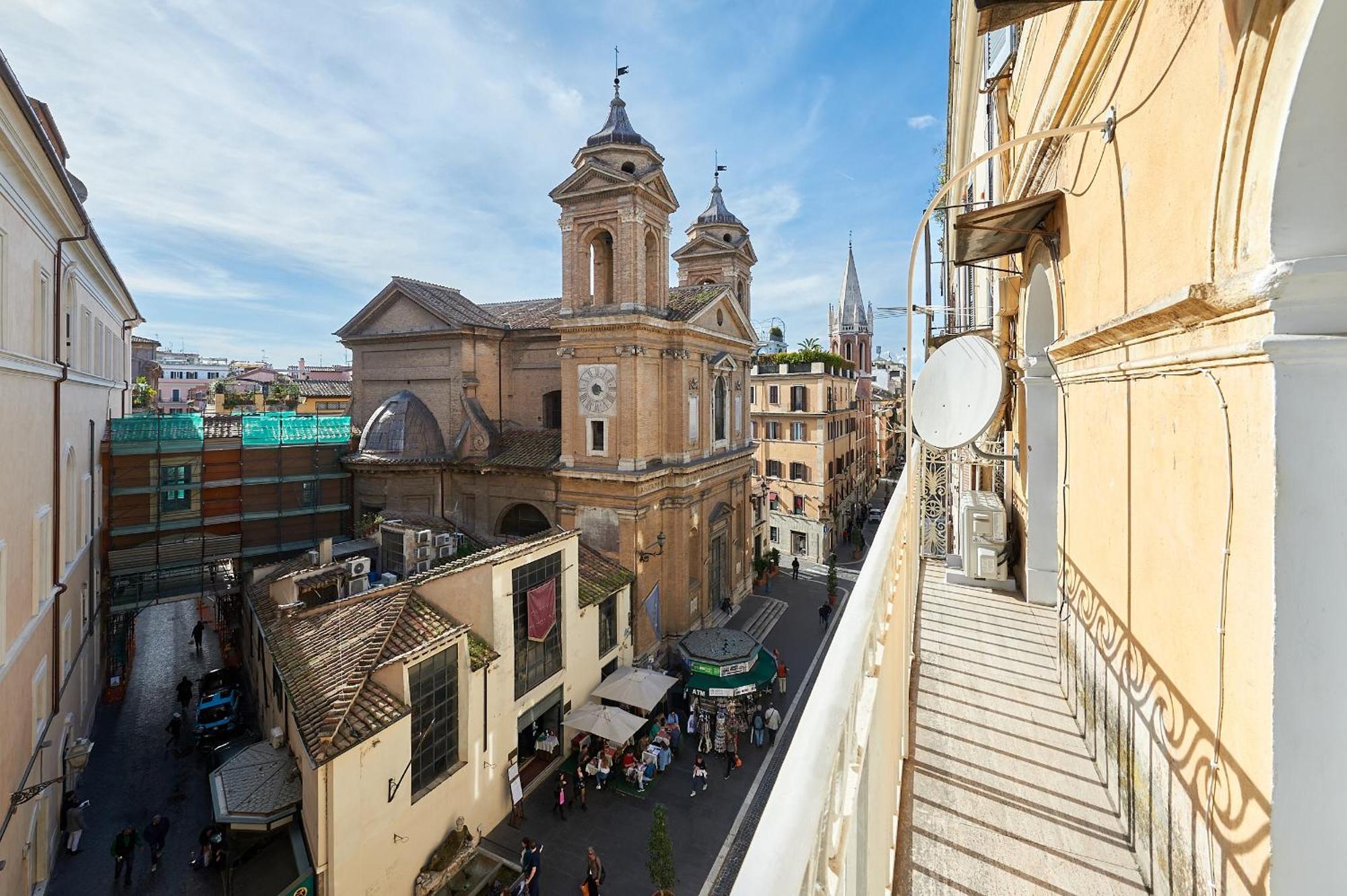 Holiday home Close To The Spanish Steps, Wifi, Air Cond, 2 Bedrooms