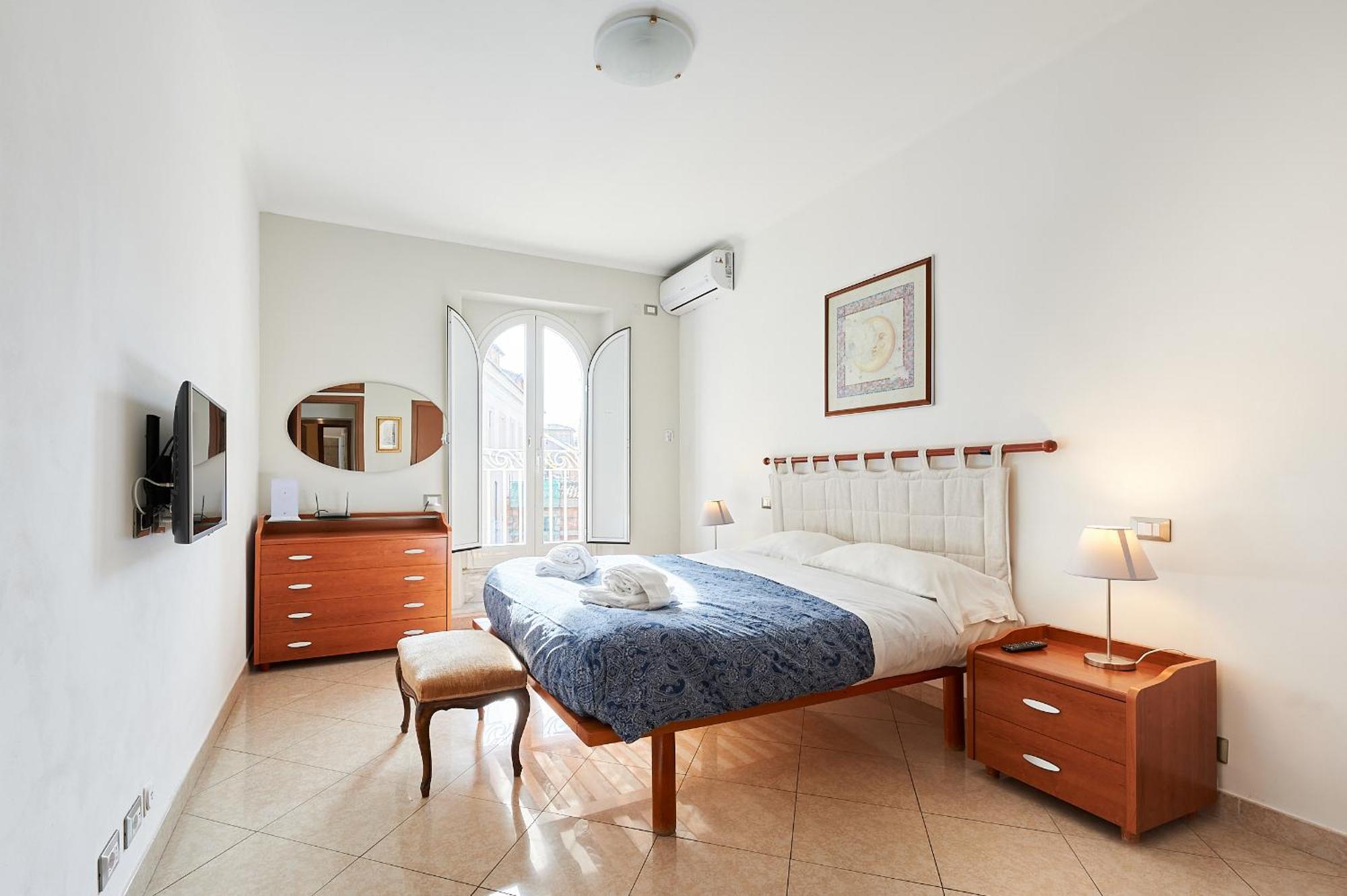 Holiday home Close To The Spanish Steps, Wifi, Air Cond, 2 Bedrooms