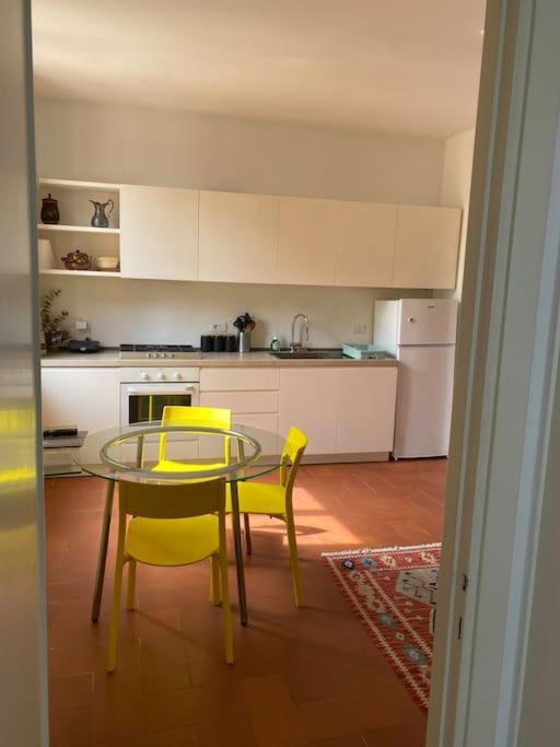 Charming House By The Colosseum Apartment