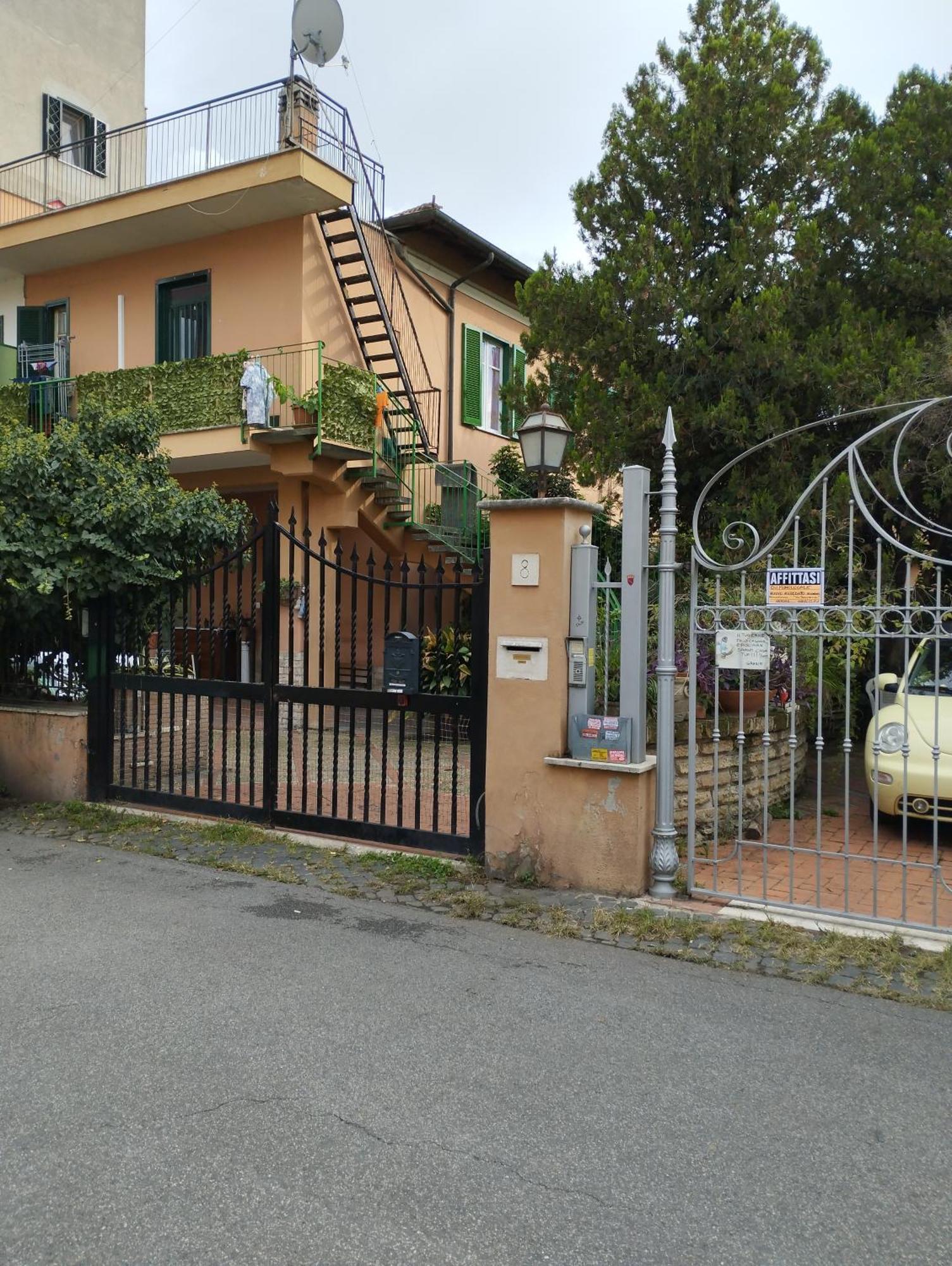 Apartment Pettirosso8 *