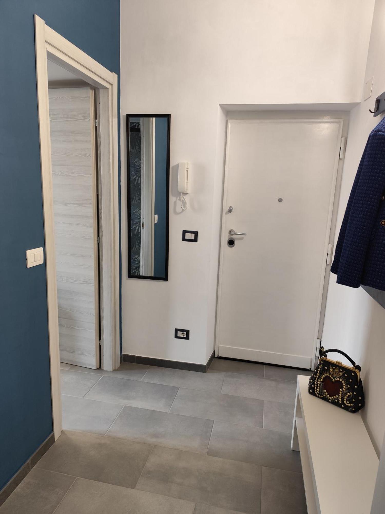 Apartment Casa Gaia A 2 Passi Dalla Metro A E C Rome