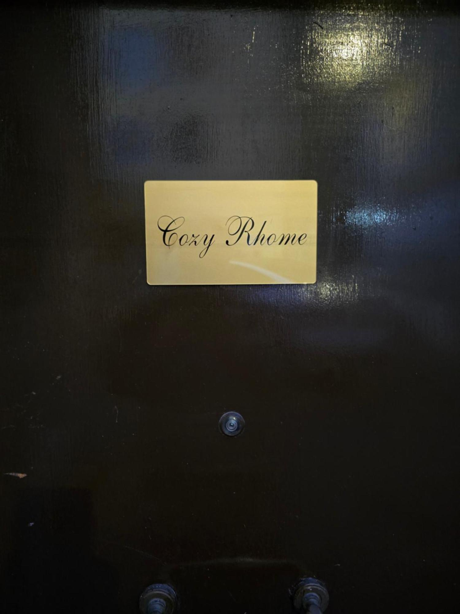 Cozy Rhome Rome