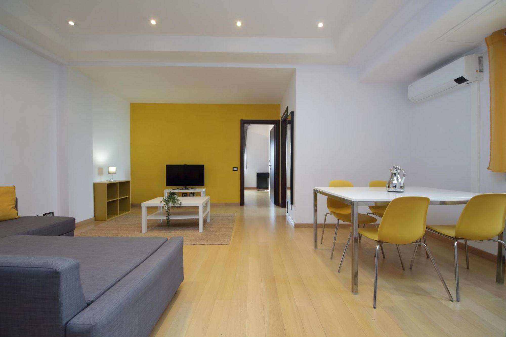 Cozy And Comfy In Piramide Metro Stop Apartamento *