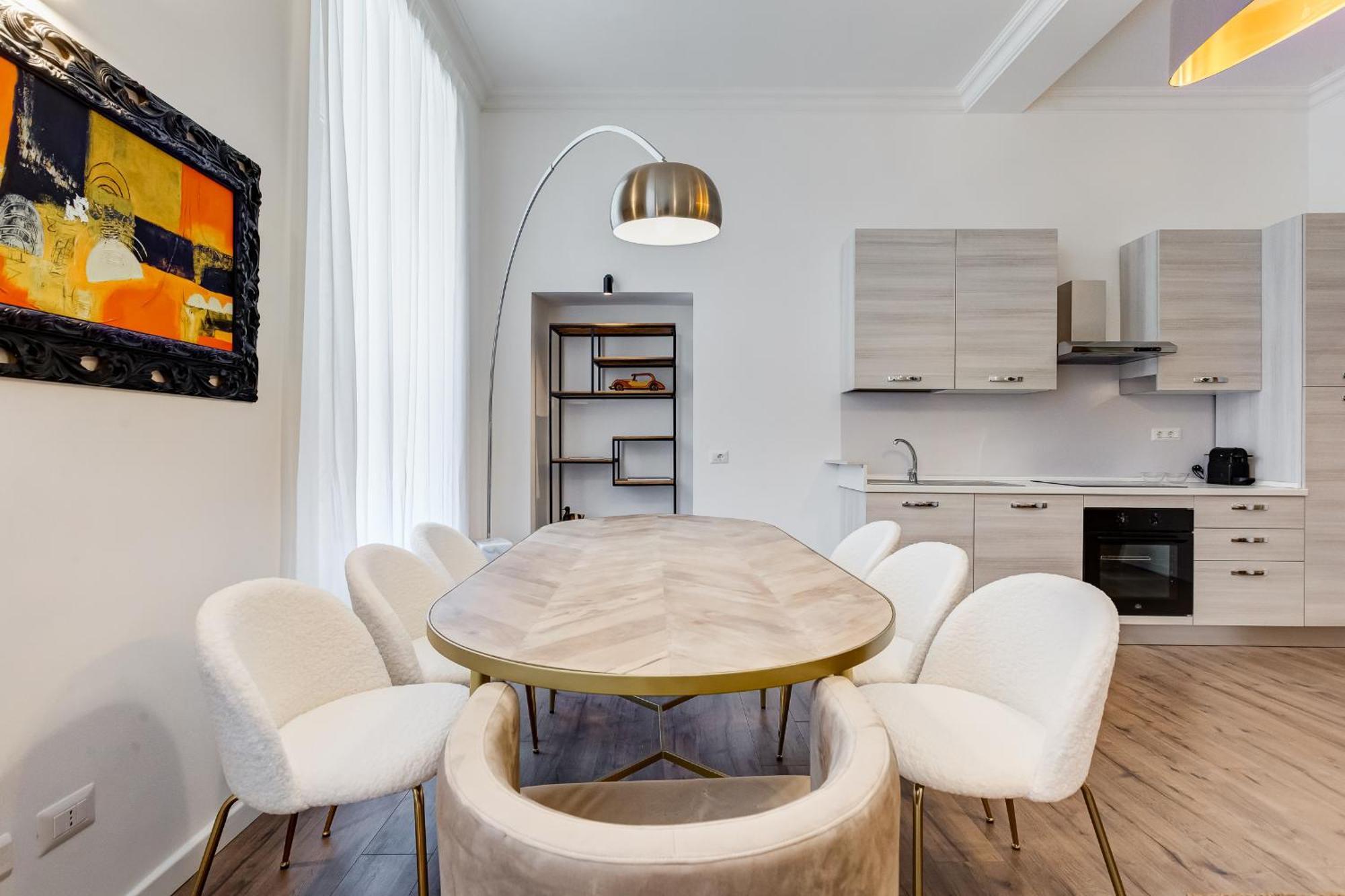 Bmga L Ottaviano Lux 3bdr Rome
