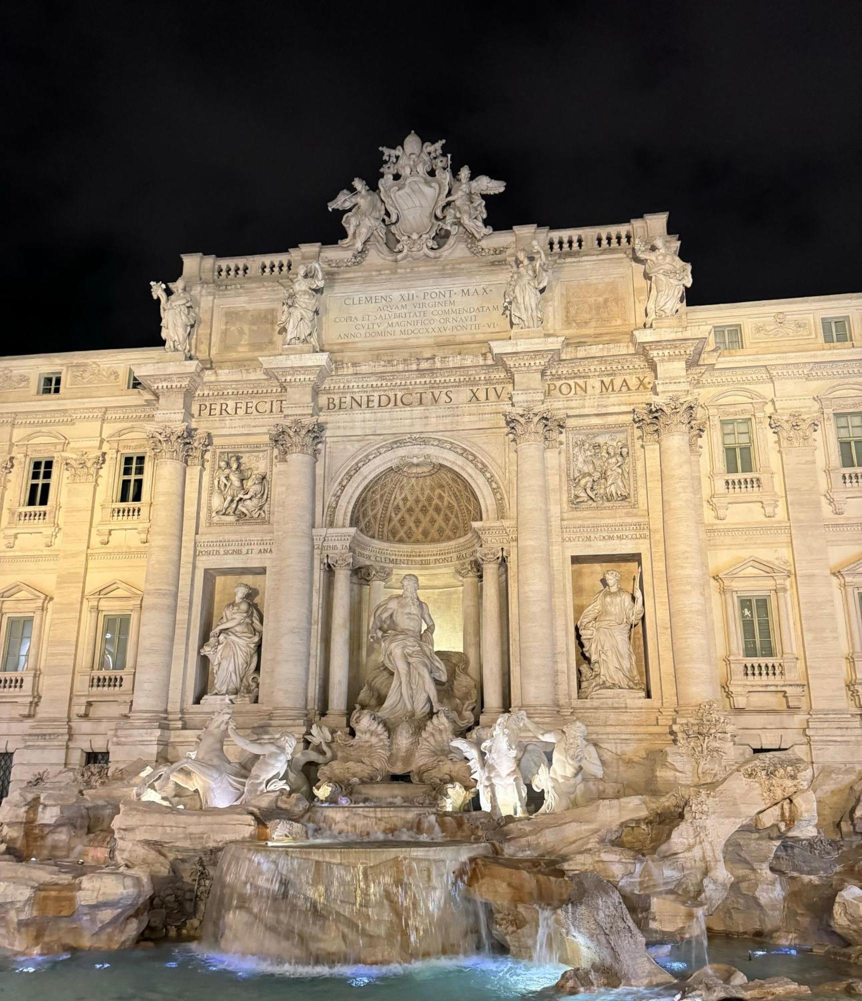Bed & Breakfast Tritone Luxury Fontana Di Trevi