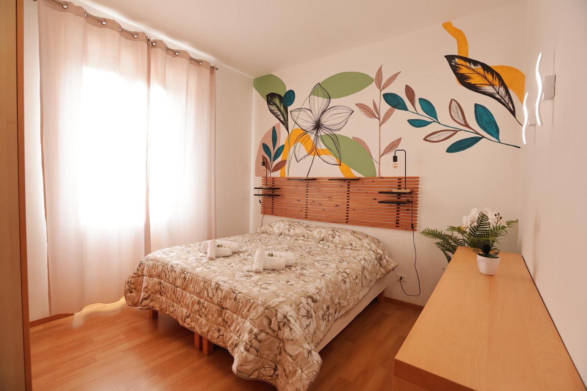 The Holy Apartamento