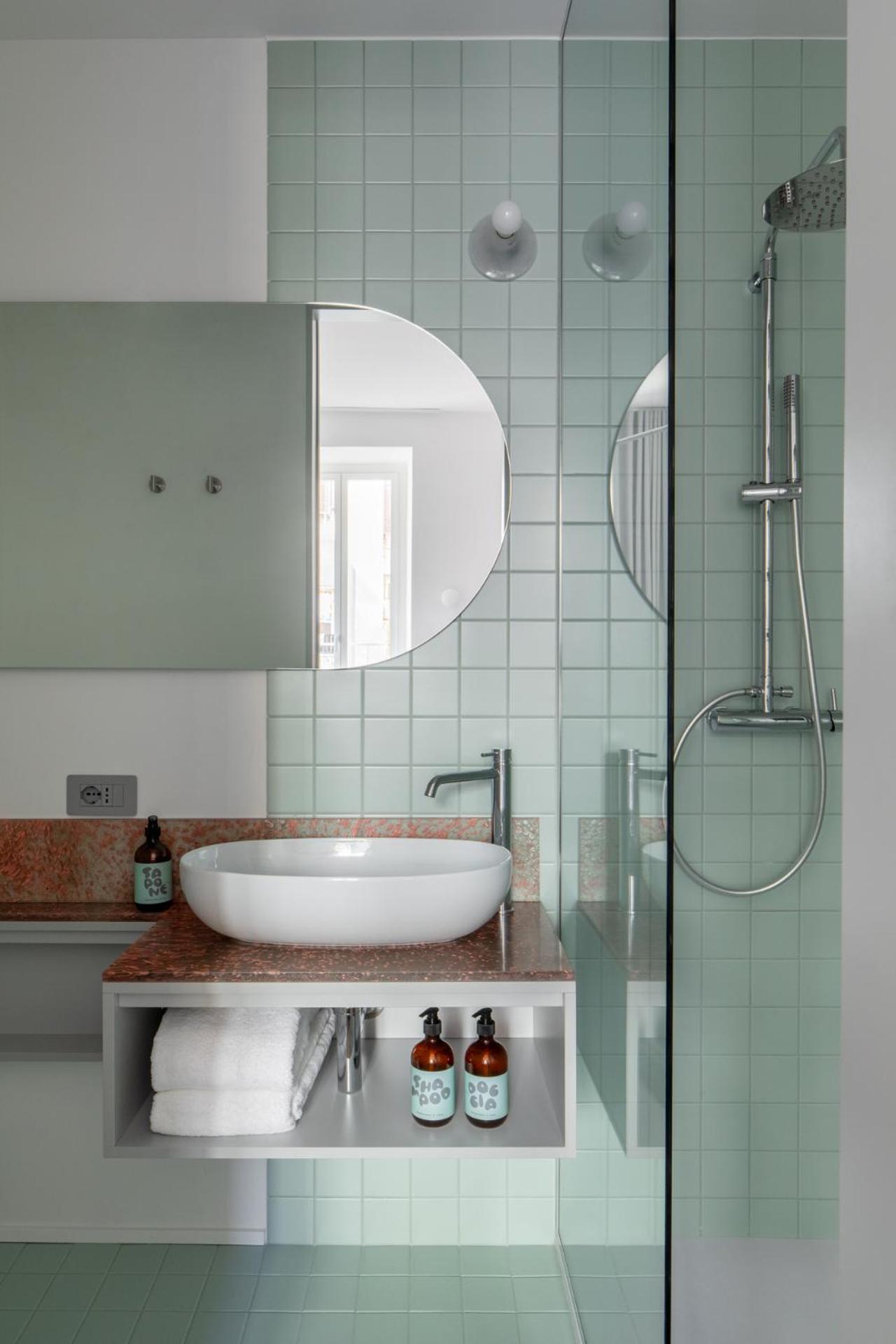Ehi Guest house