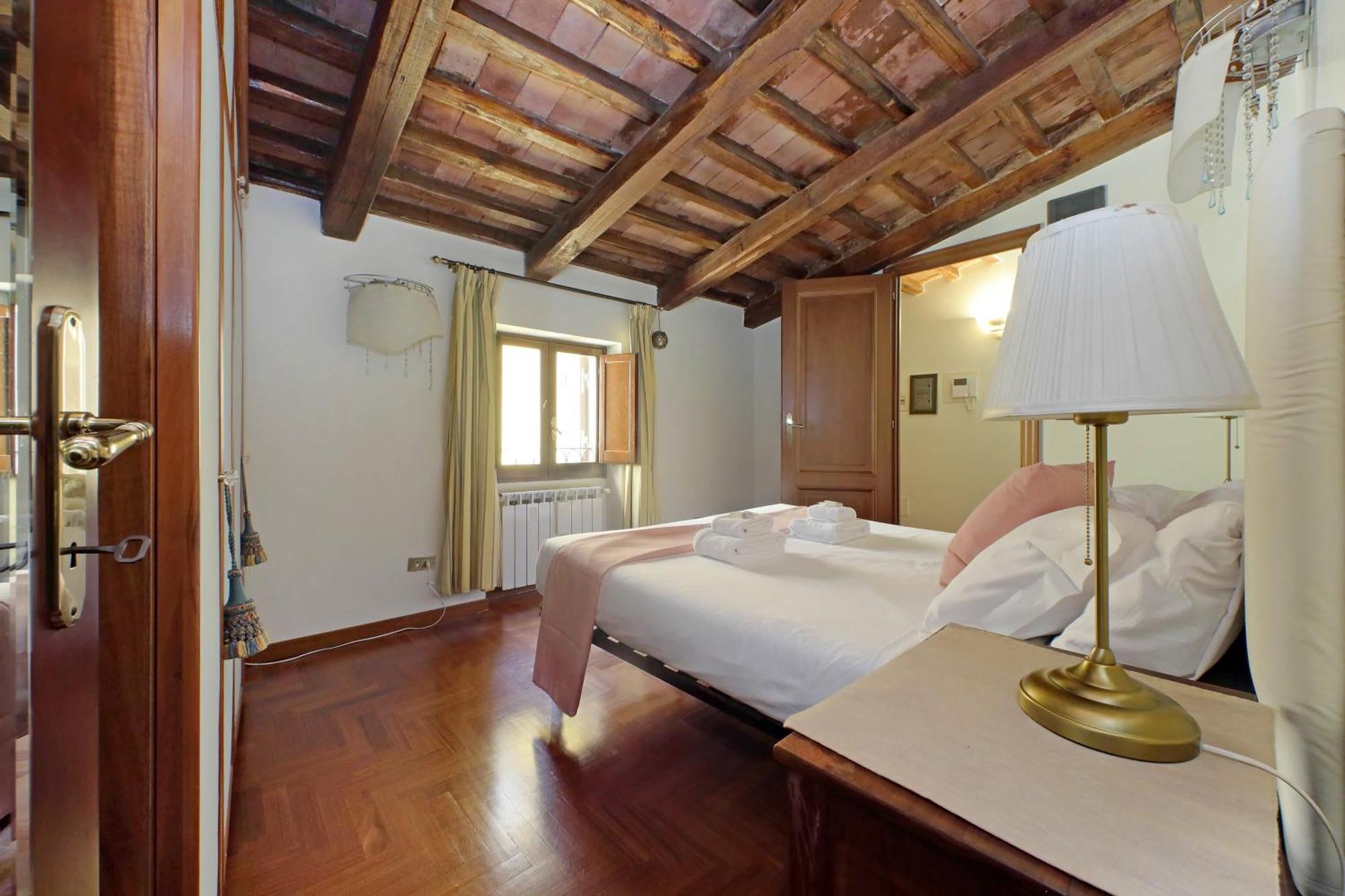 Classic Next To Popolo Square Apartamento