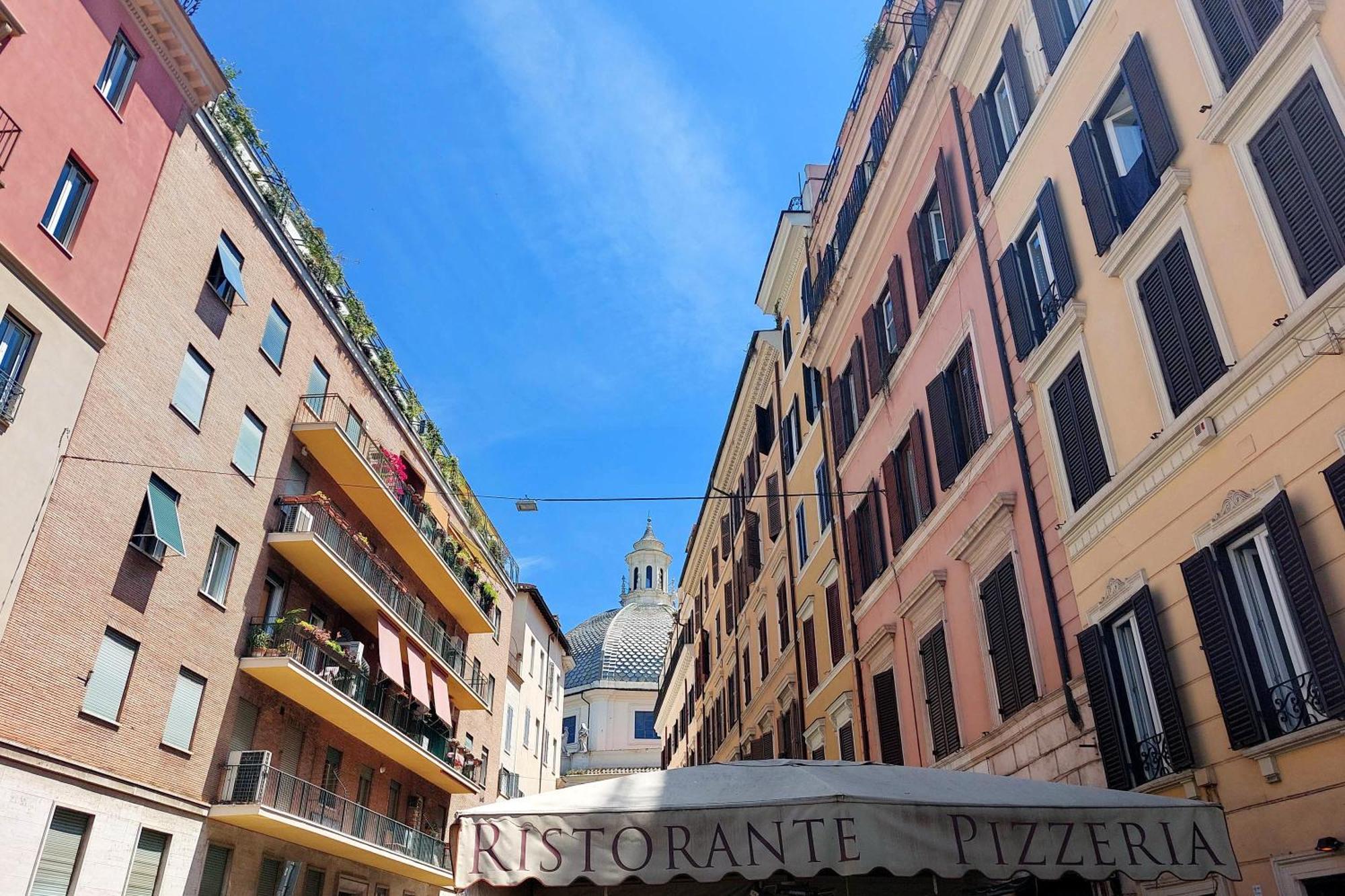 Classic Next To Popolo Square Apartment *