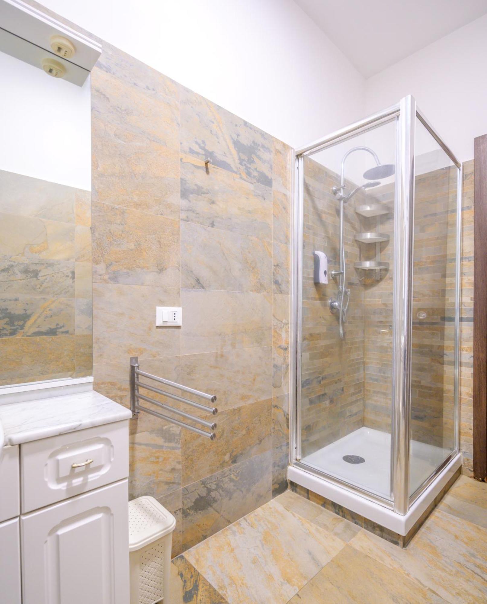 Sweet San Pietro Apartment