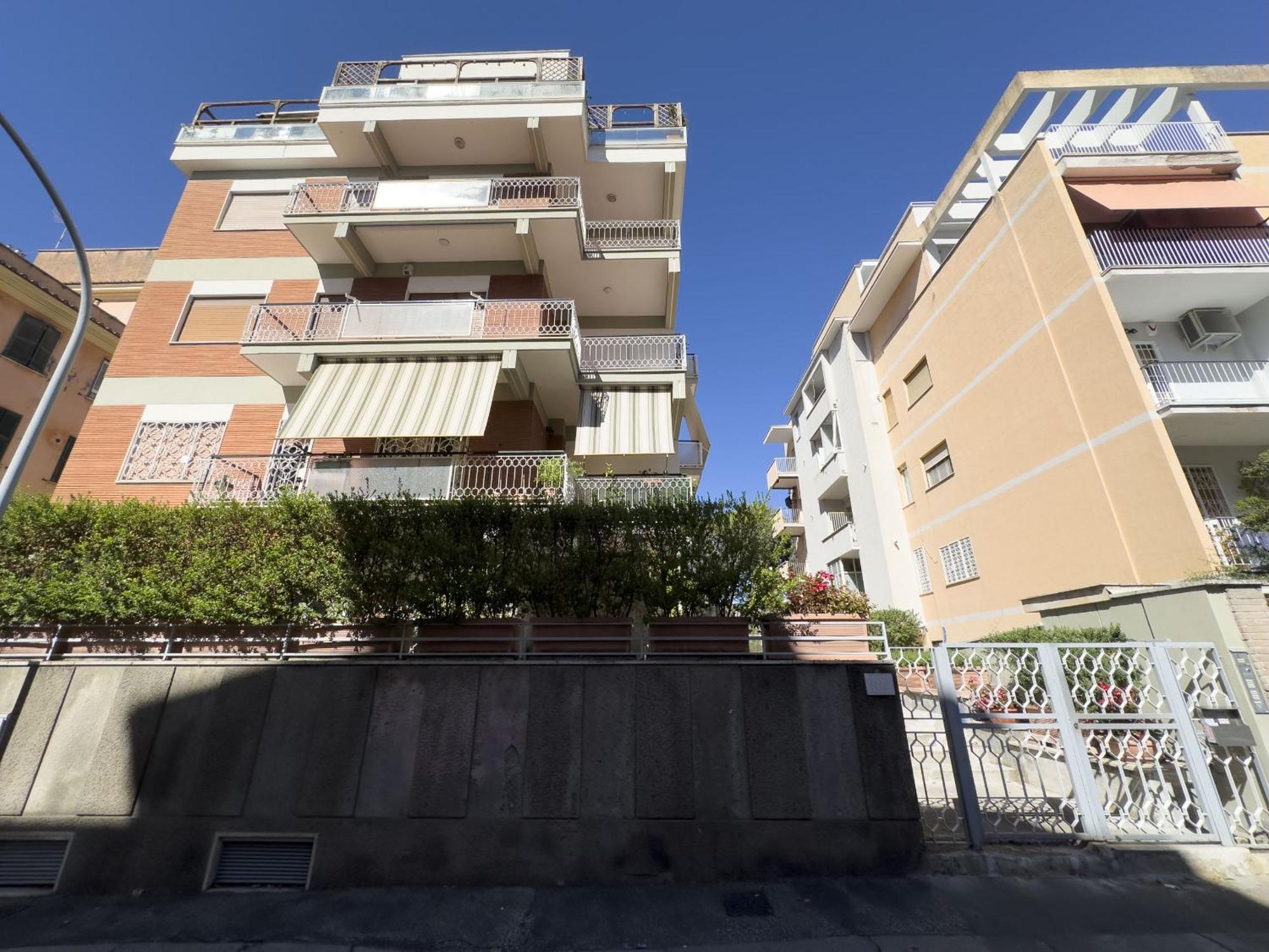 Caffarella Park Terraced 2br
