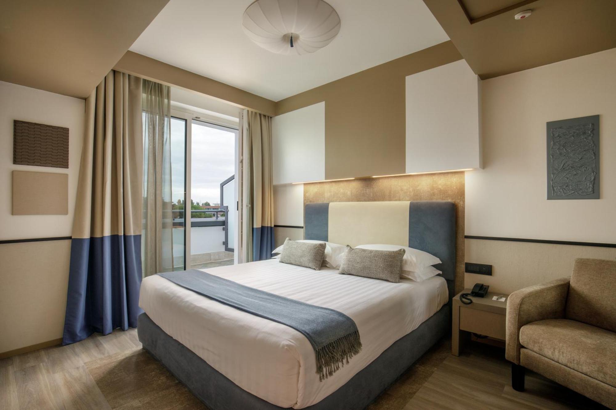 Domidea Hotel Rome
