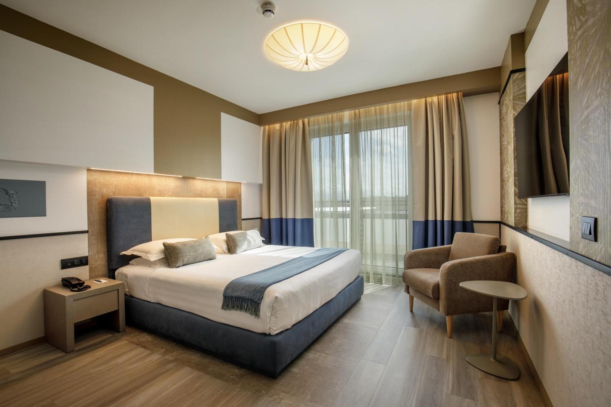 Hotel Domidea Rome