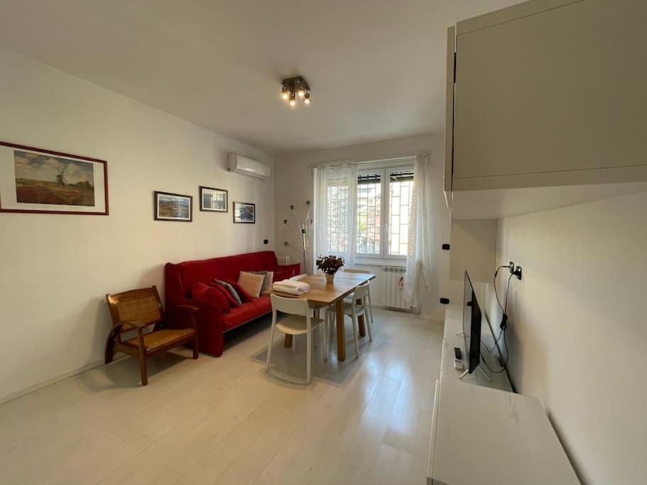 Spacious And Bright Apartment Rome