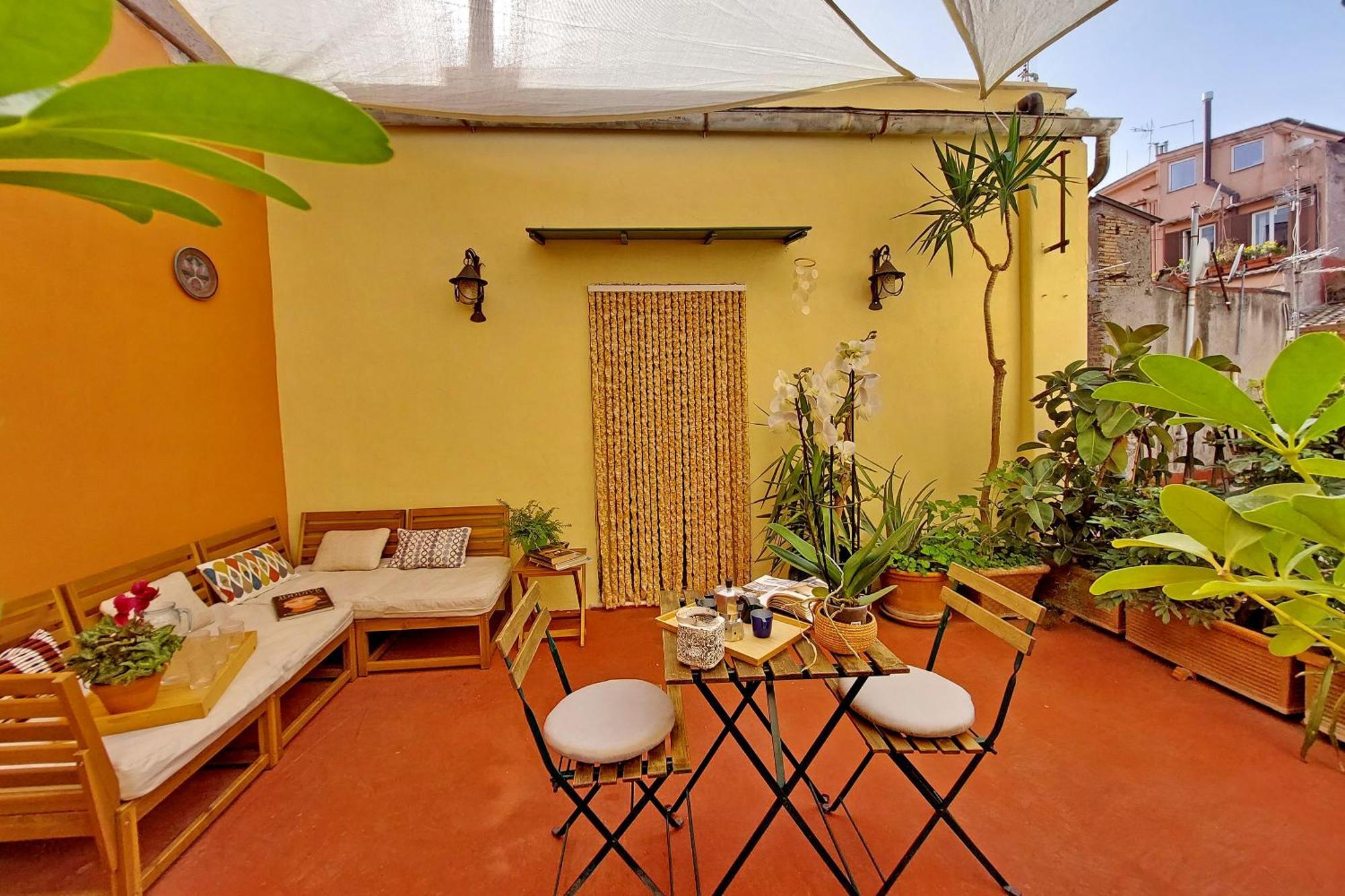 Campo Dei Fiori Con Terrazzo Apartment
