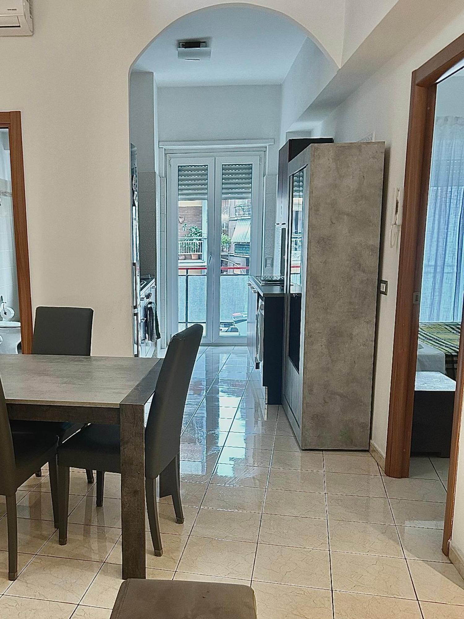 Tiburtina Station Apartment *