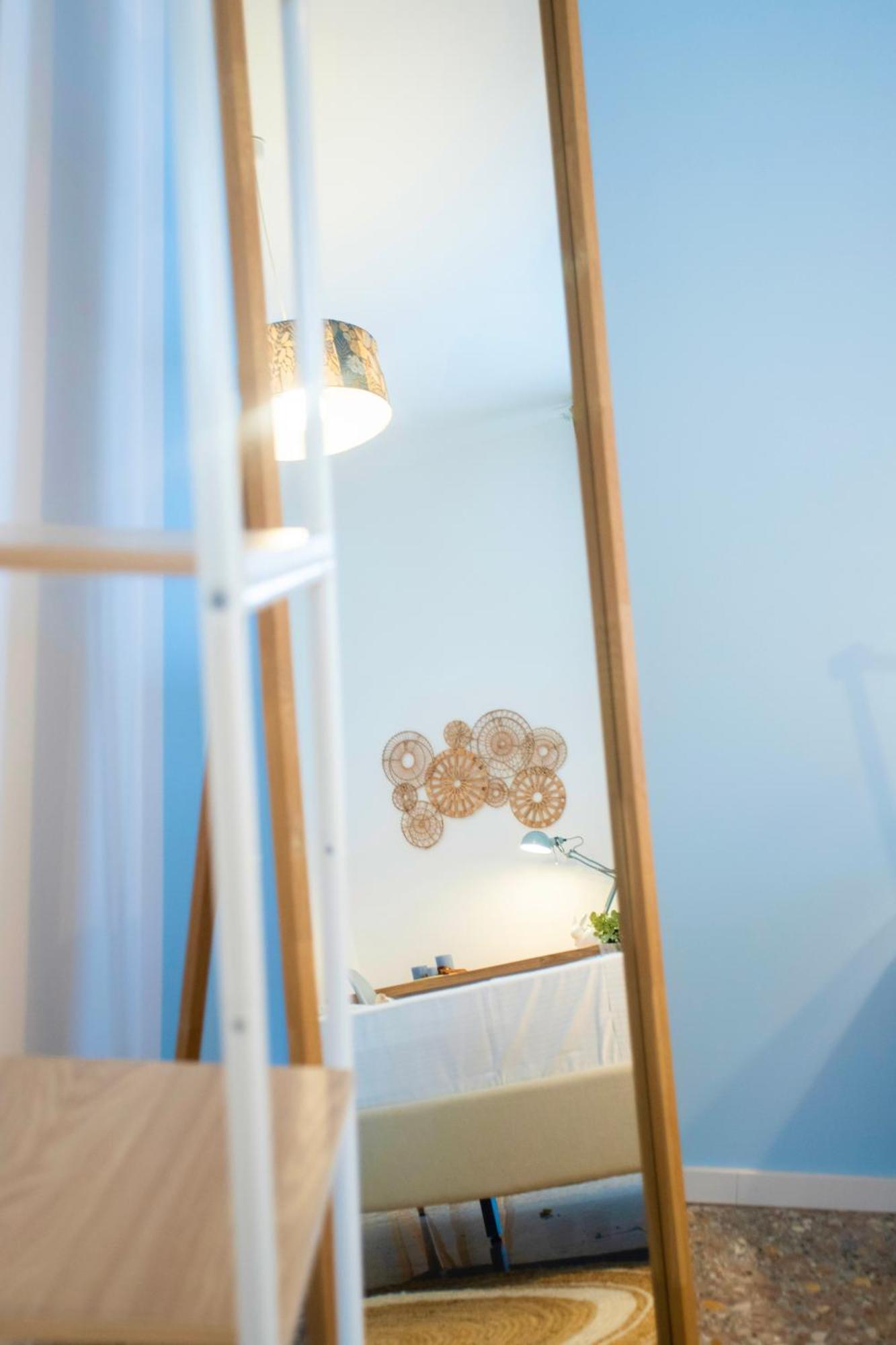 Appartamento Flora Cozy Flat Close To Metro