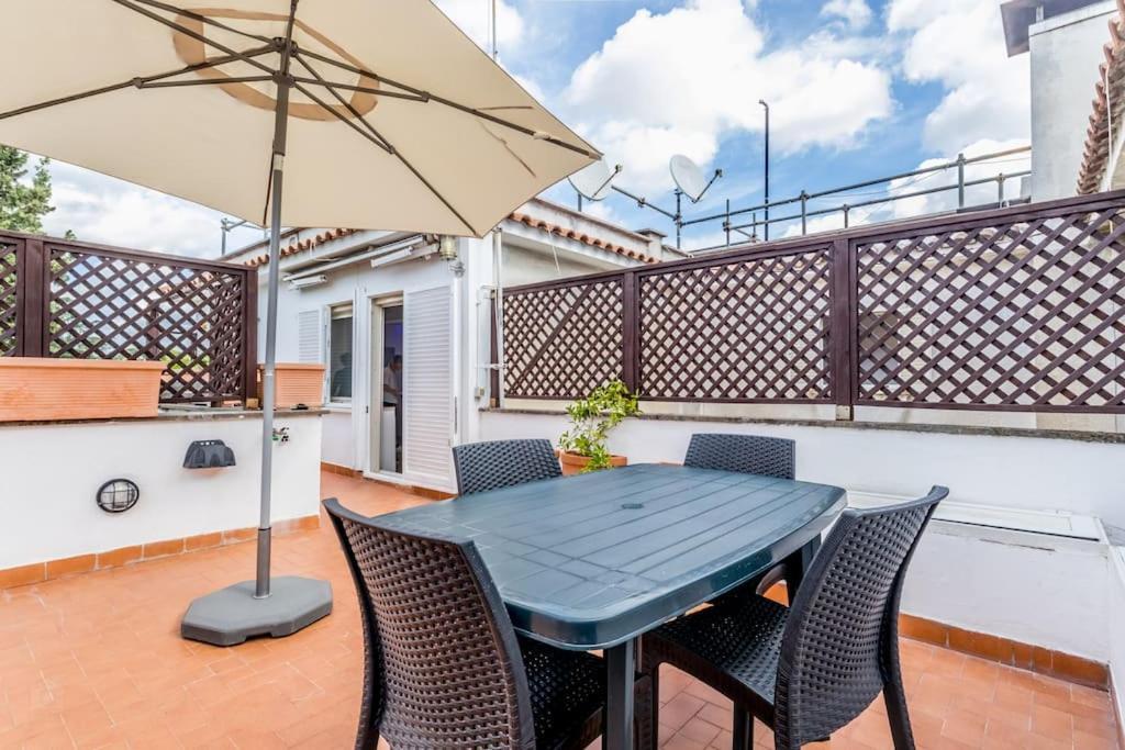 Rooftop Ponte Milvio Appartement *