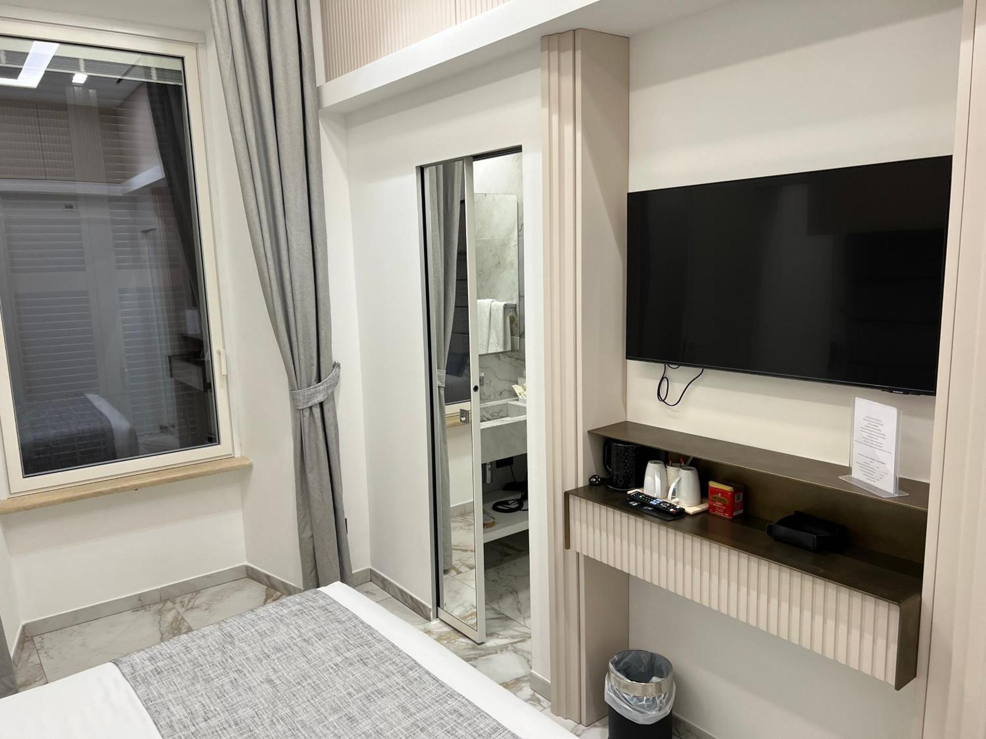 Maison Tritone Roma