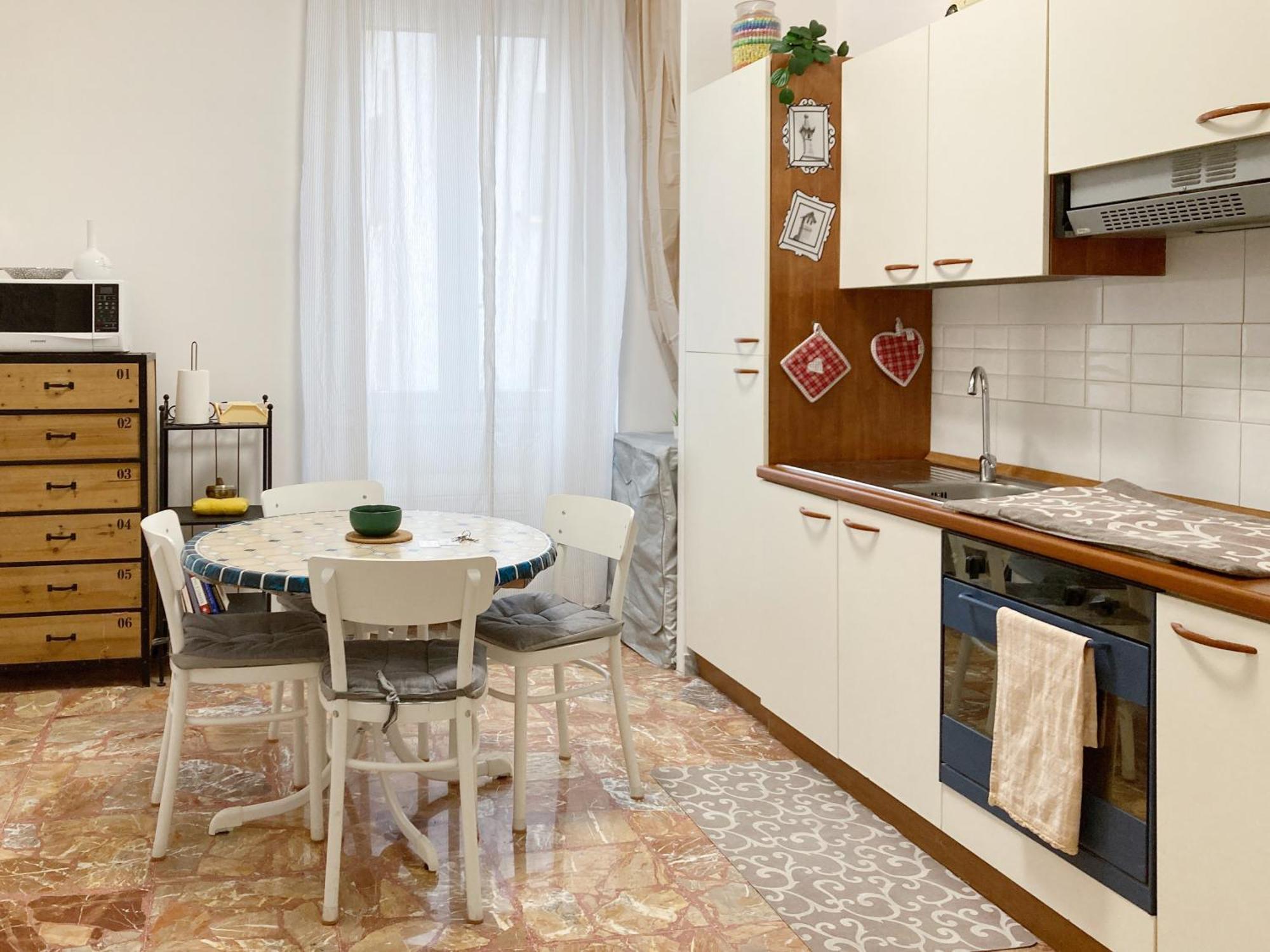 Garbatella House * Rome