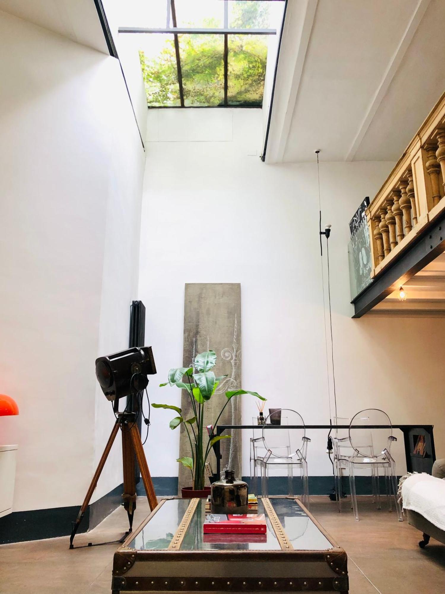 Stylish Duplex With Private Terrace