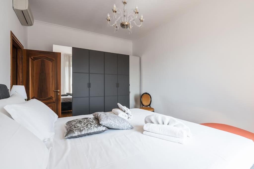Charme E Lusso A San Pietro Apartment *