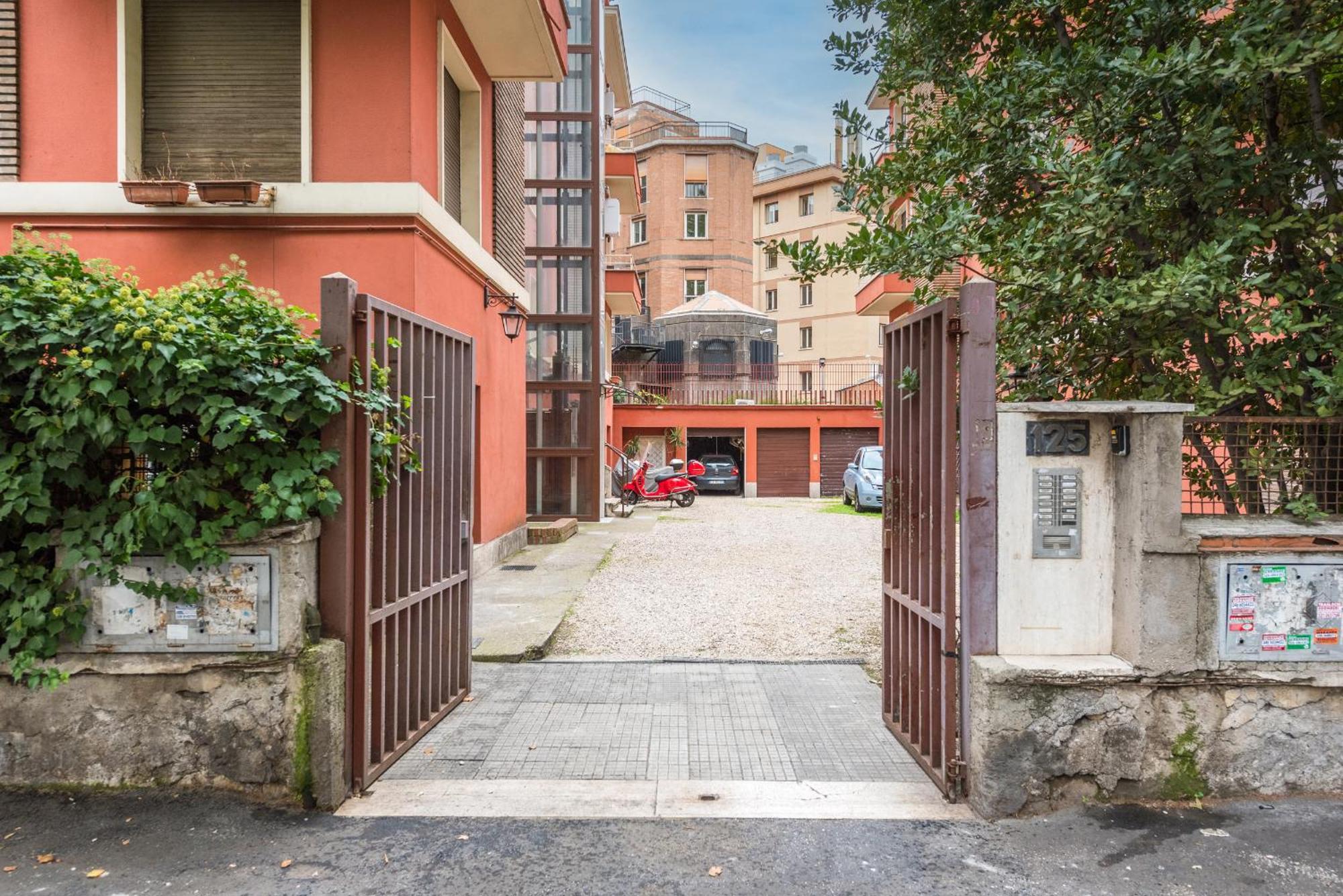 Apartment Olimpic Vatican Rome