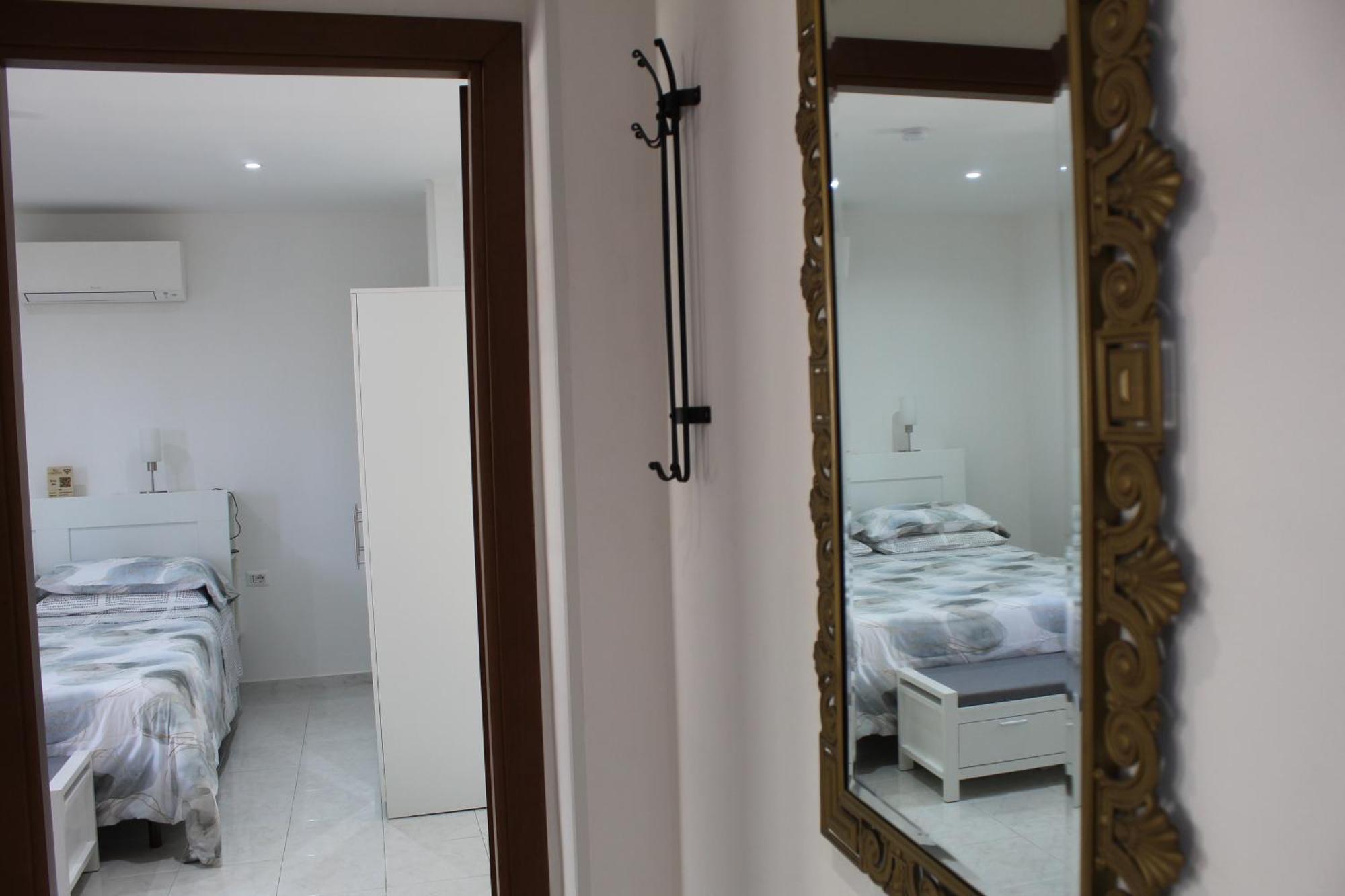 Apartment Elenae Domus *