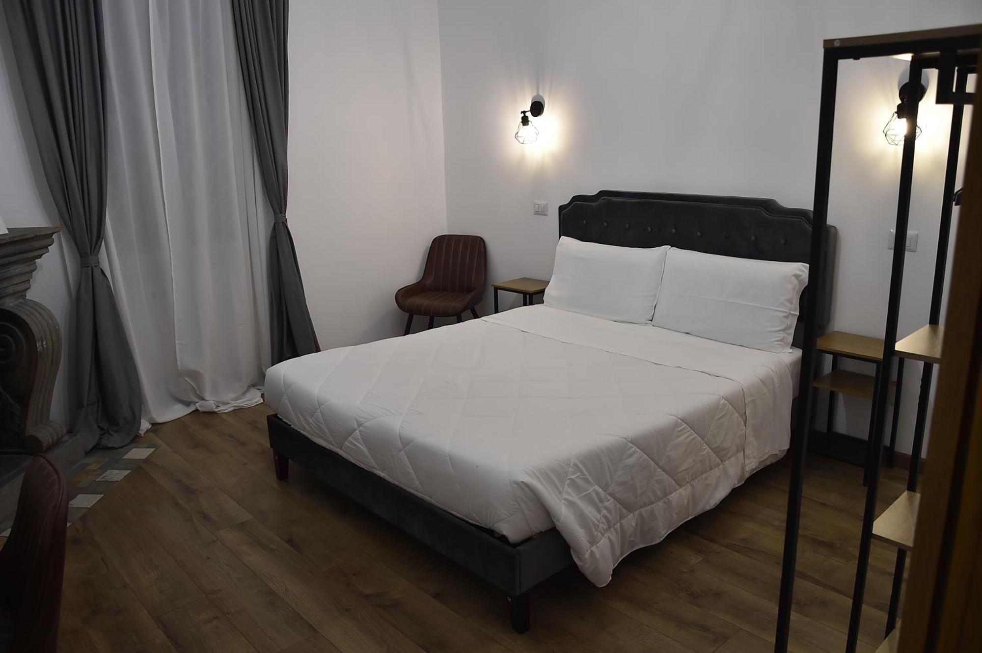 Chic Cattolica Gemelli Apartment Rome