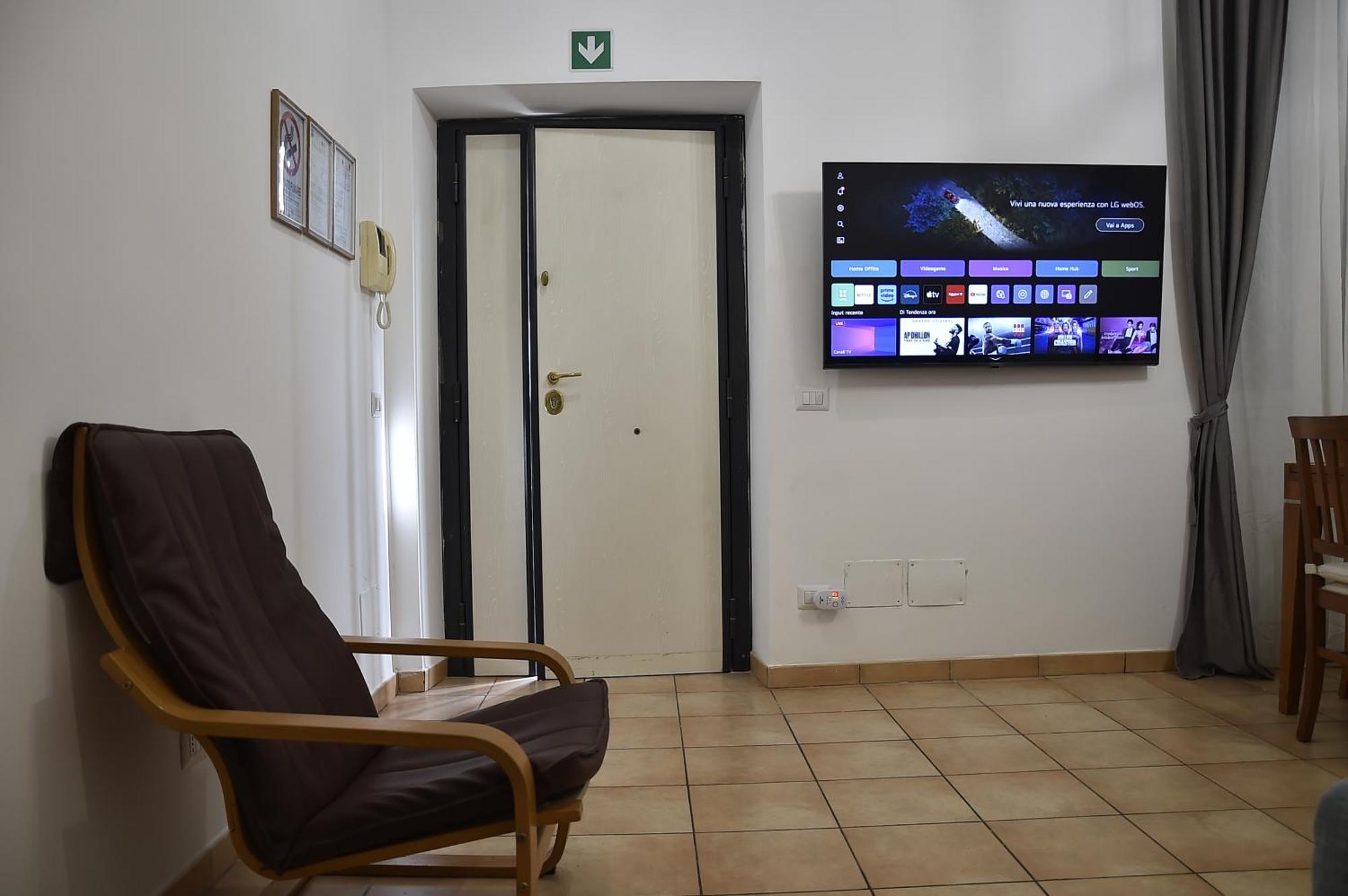 Chic Cattolica Gemelli Apartment Rome