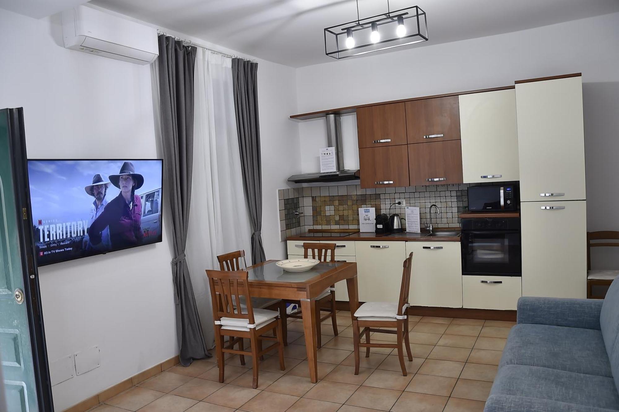 Chic Cattolica Gemelli Rome