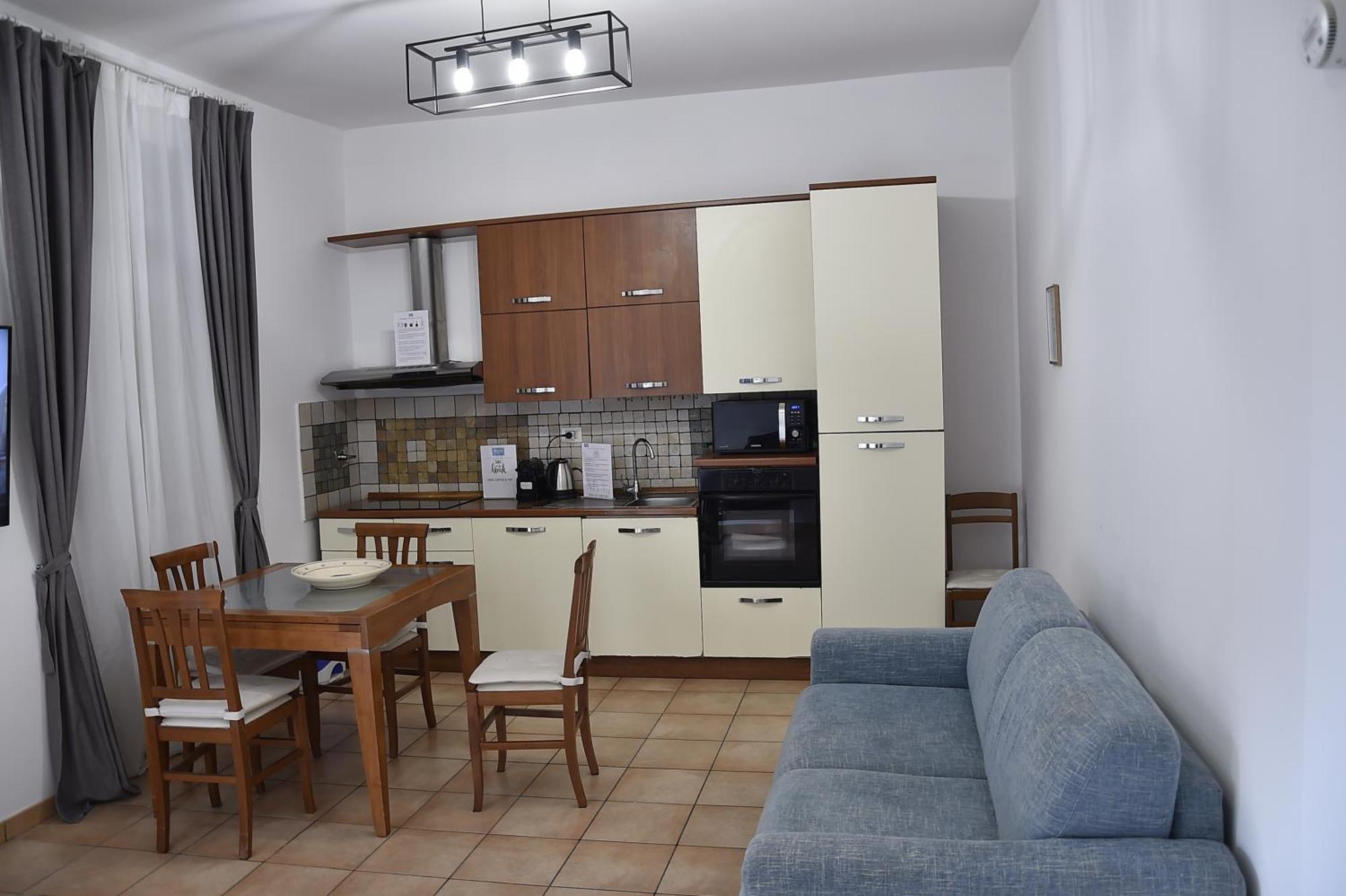Chic Cattolica Gemelli Apartment