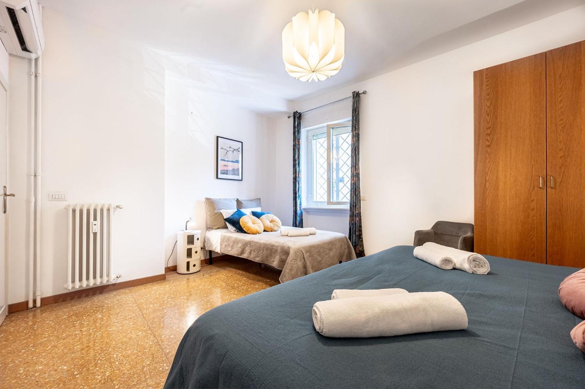 Appartamento King Size Wifi Air Conditioning Tv50 10min Colosseo-trastevere *