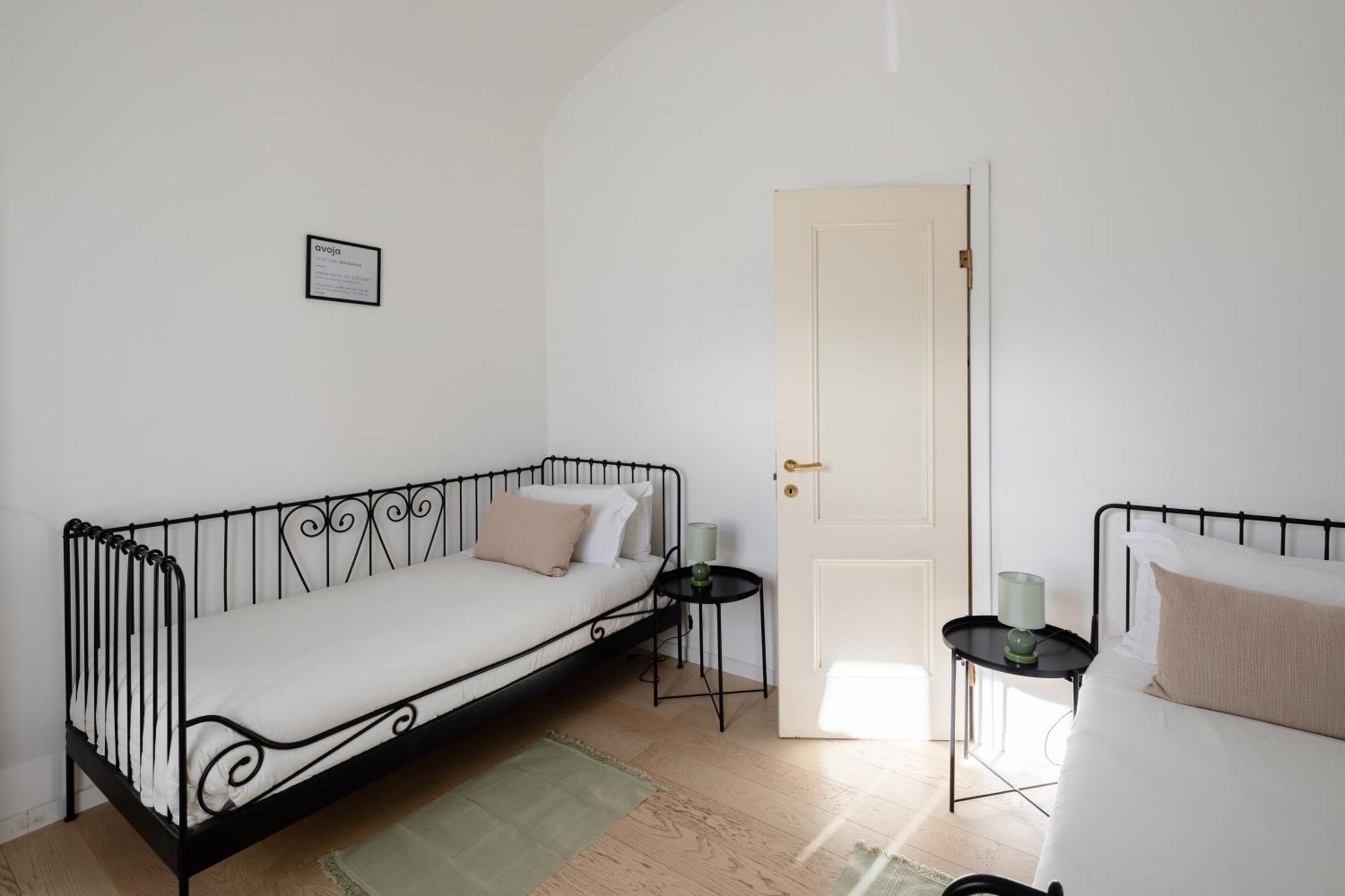 2 Bedrooms Flat Near The Colosseum Rome