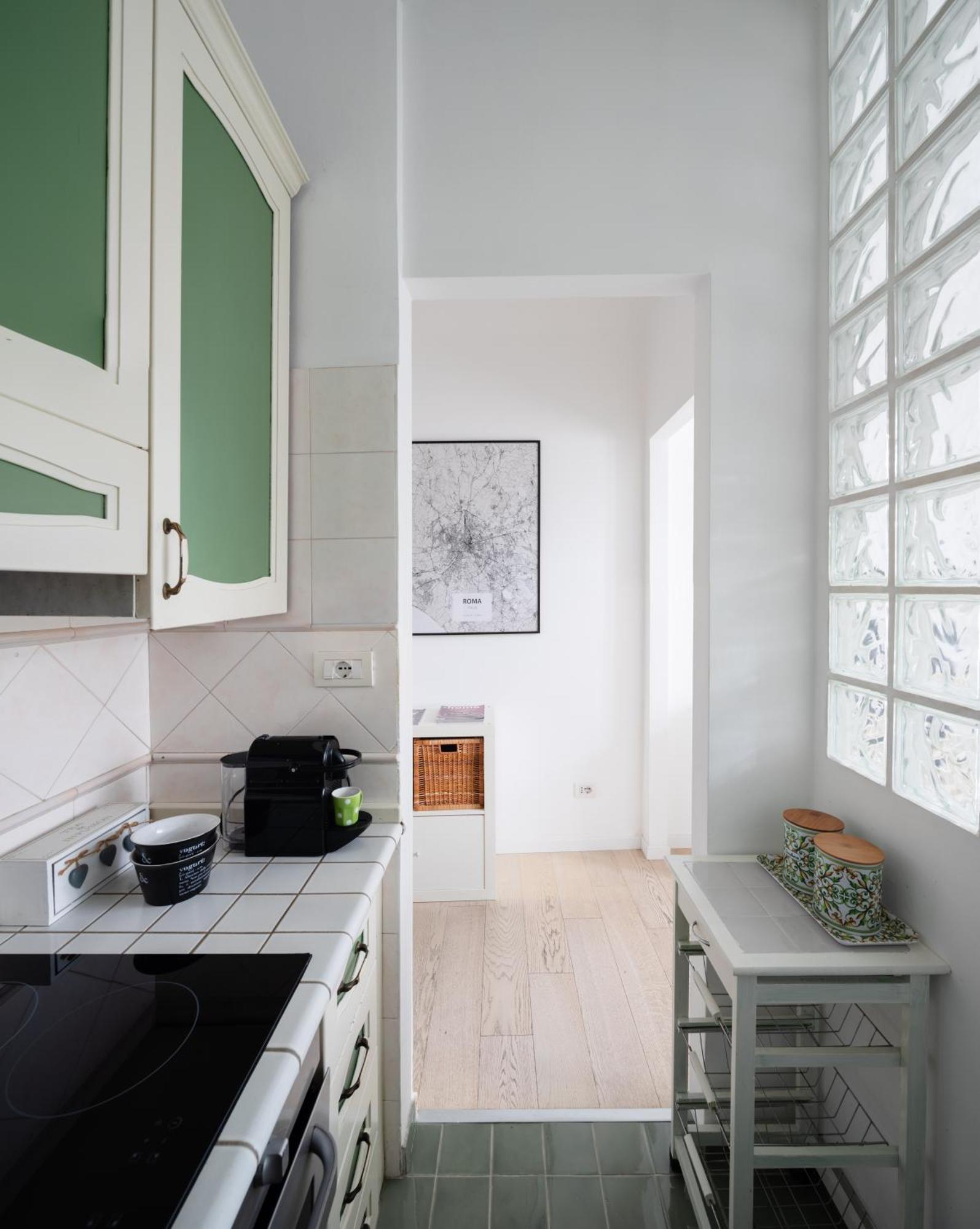 2 Bedrooms Flat Near The Colosseum Rome