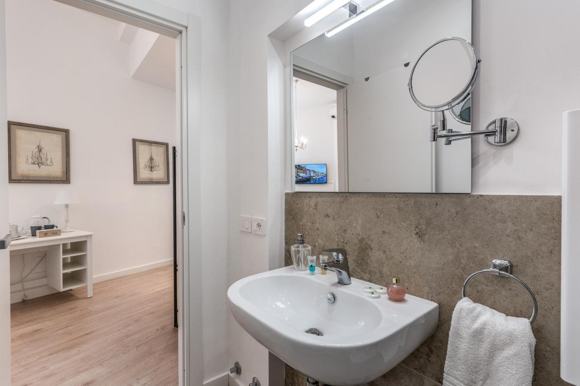 Fresh House Vaticano Apartment *