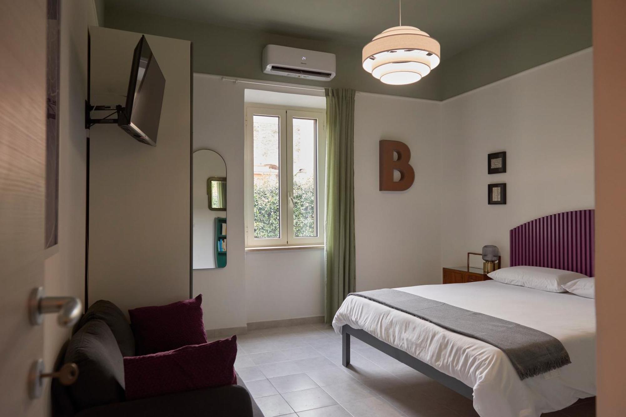Bivio - Casa * Rome