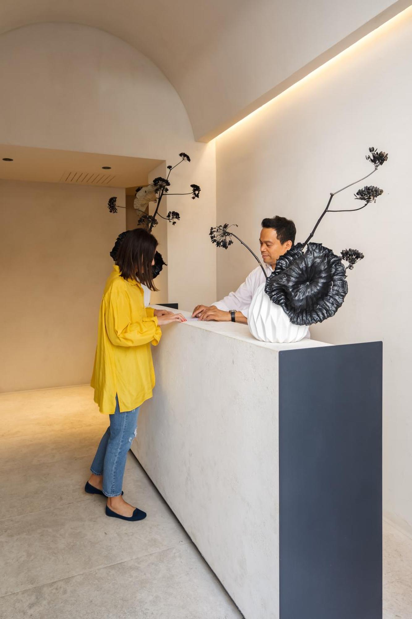 C10 Boutique Hotel