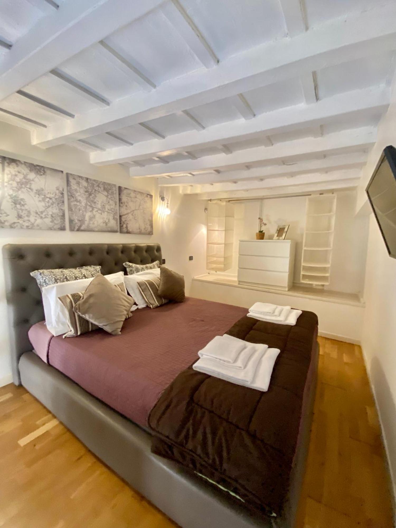 Historical Apartment Rome