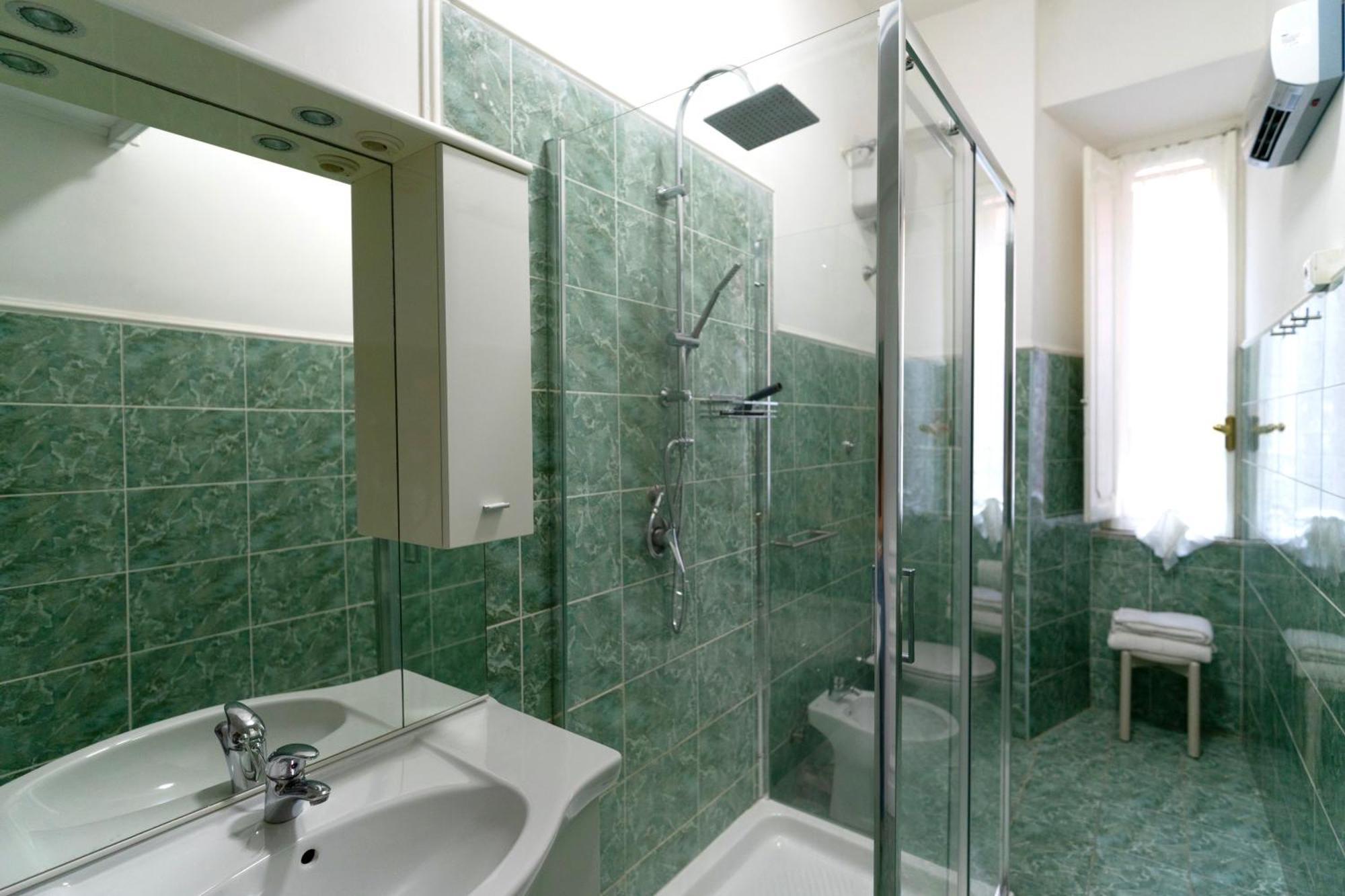 Cozy Hideaway In Trastevere Rome