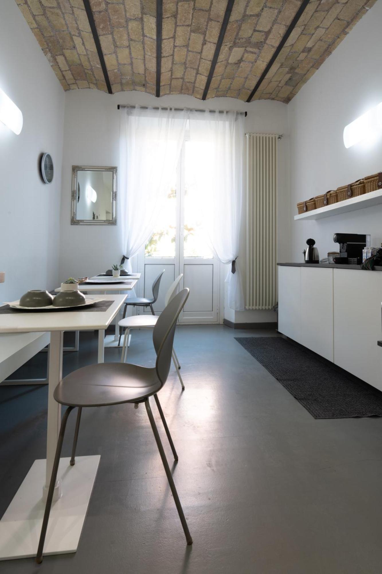 Urbe Colosseo Couette-café Rome