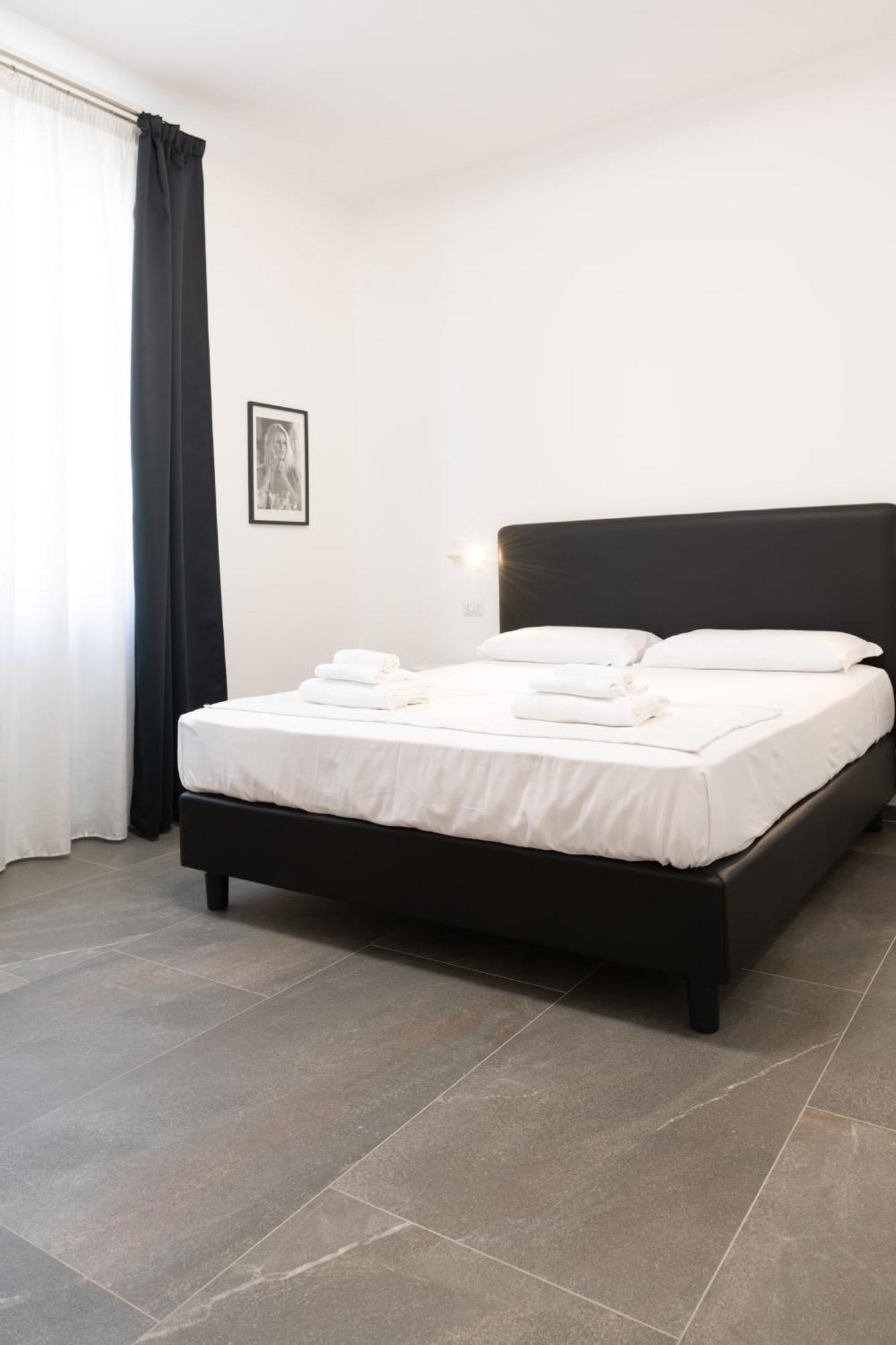 Couette-café Urbe Colosseo Rome