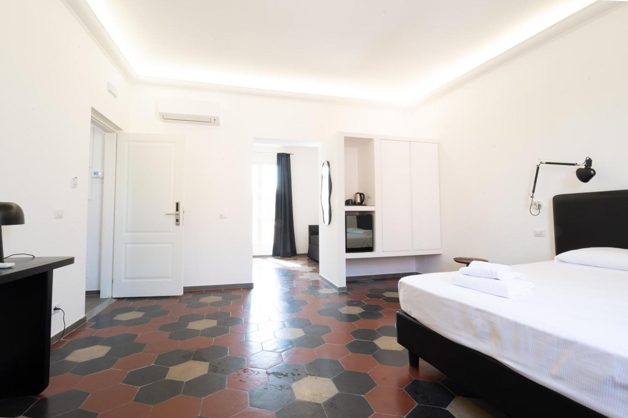 Couette-café Urbe Colosseo 2*