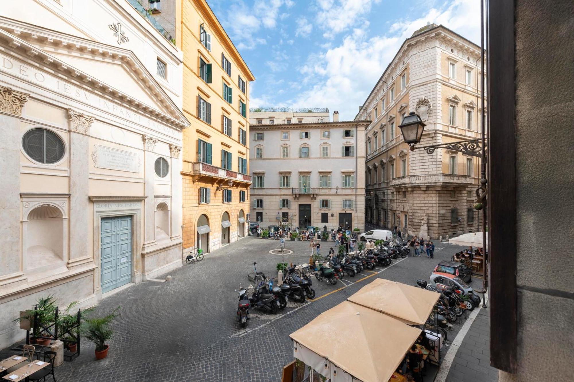 Apartment Antica Dimora Navona Rome