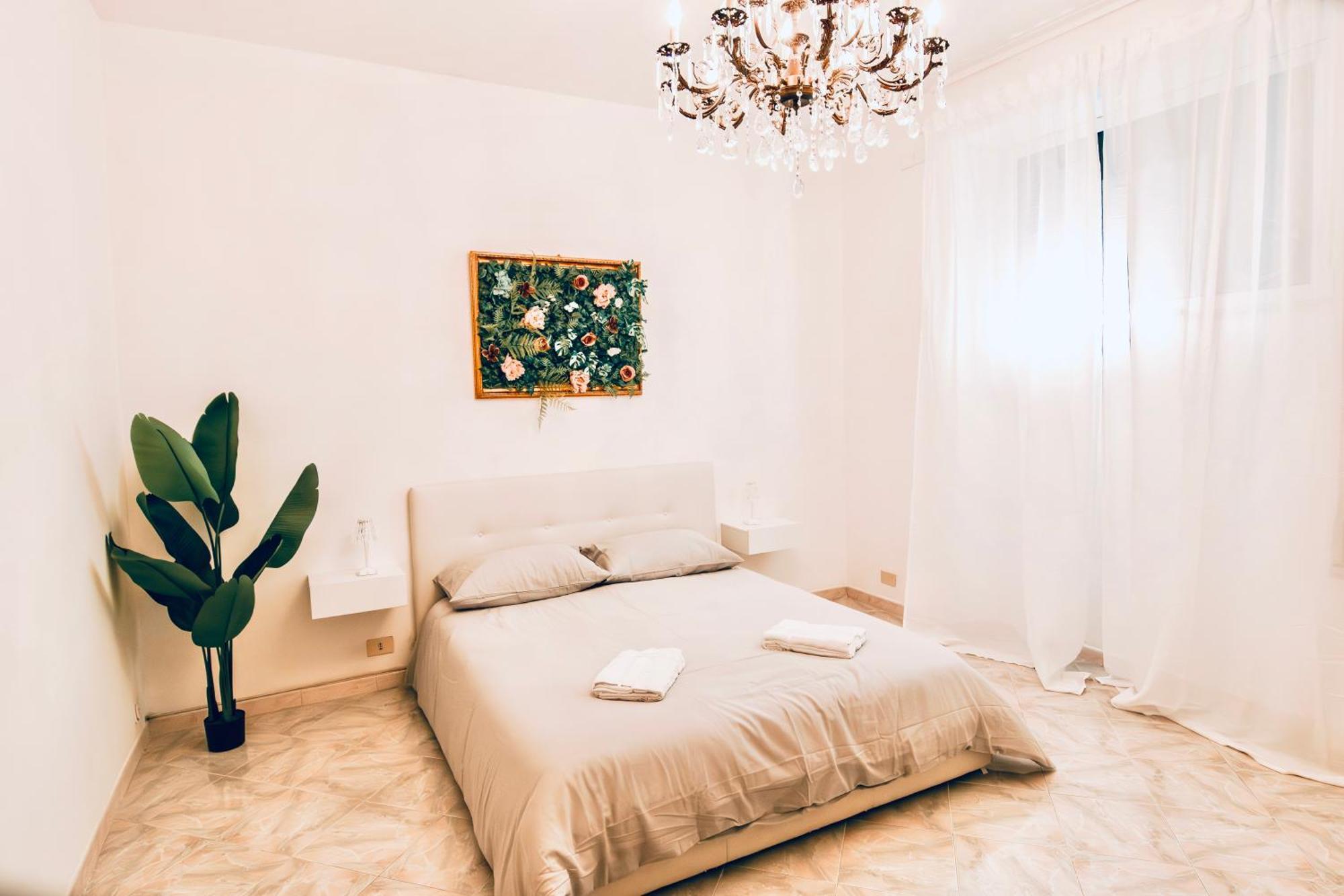Golden Luxury - San Giovanni - 10 Min To Basilica Of San Giovanni - 25 Min To Colosseum Rome