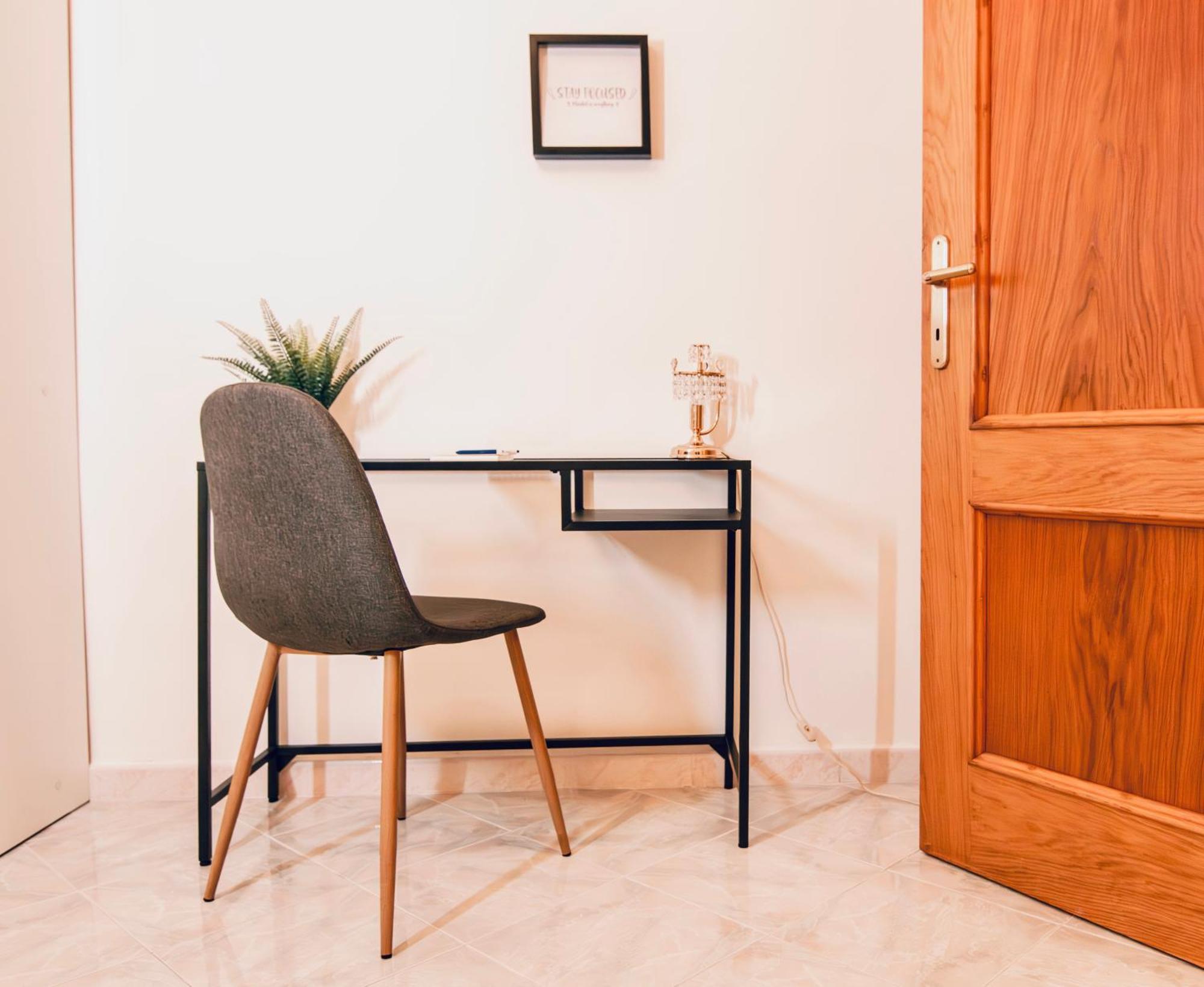 Golden Luxury - San Giovanni - 10 Min To Basilica Of San Giovanni - 25 Min To Colosseum